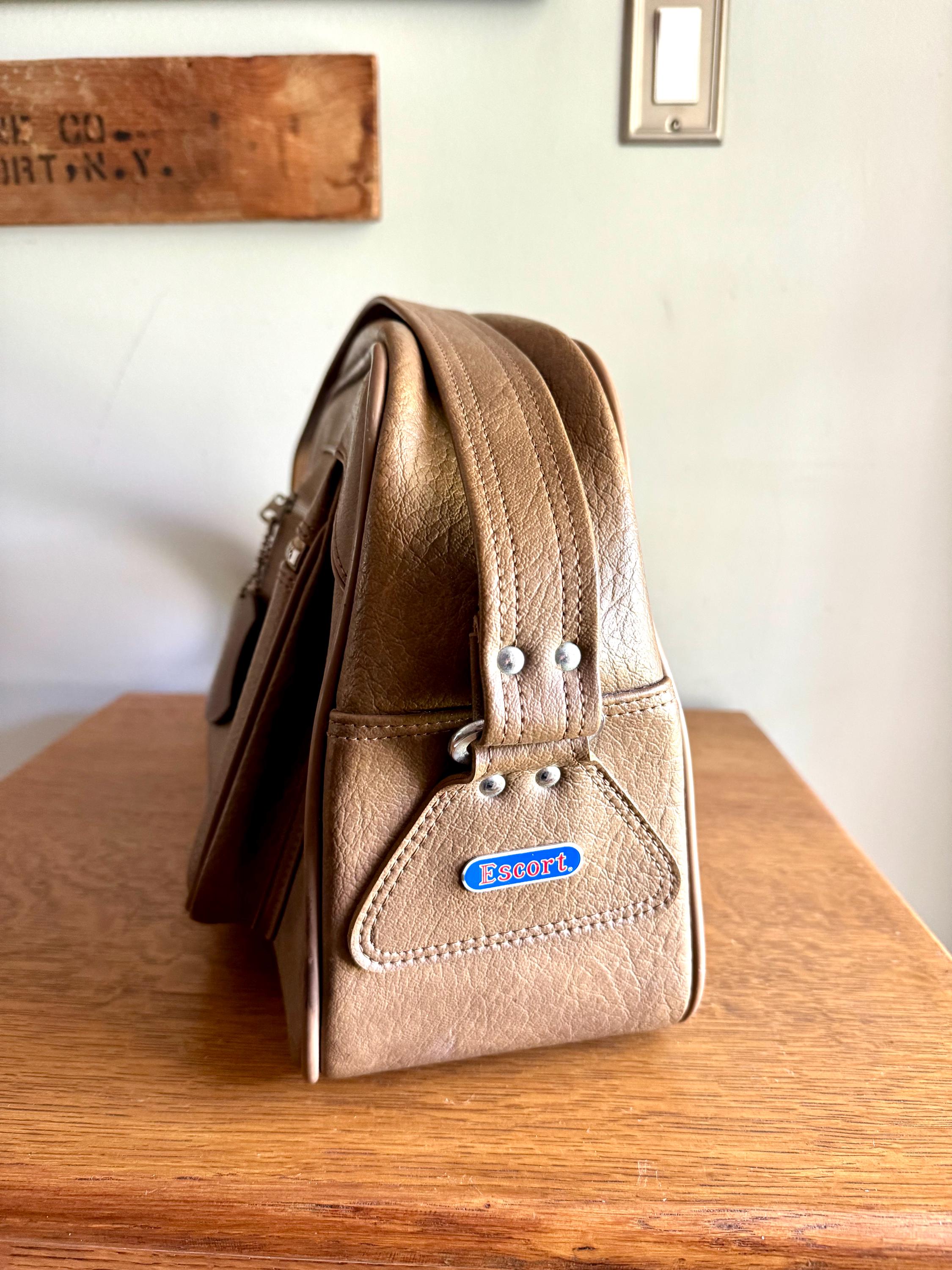 Vtg Brown Escort Shoulder Bag | Brown Vinyl Escort Travel Bag | Vinyl Weekend Bag | Brown Vinyl Shoulder Bag | 60's Vinyl Bag