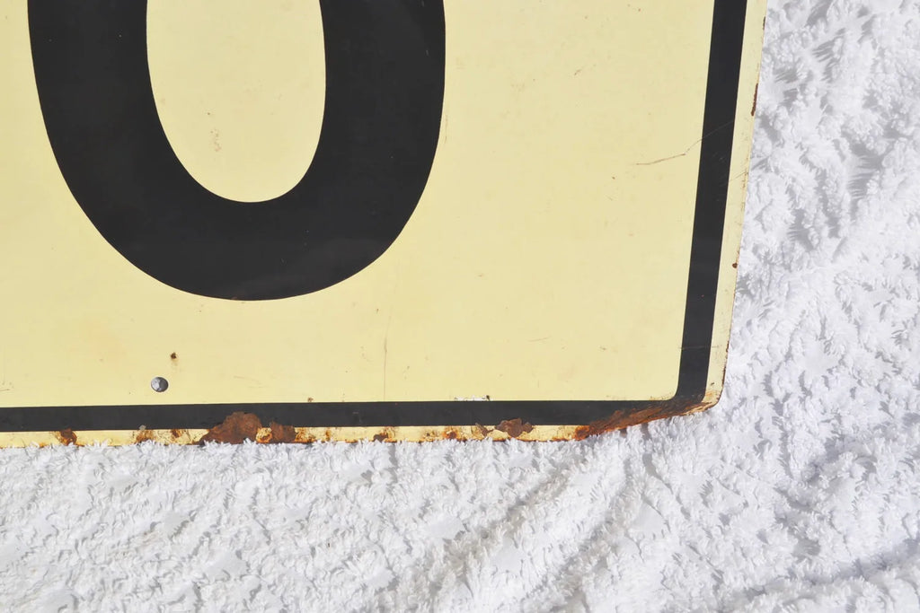 Vtg Large Reflective Speed Limit Sign | 10MPH Sign | Speed Limit 10 Sign |  Road Sign | Industrial 24" x 30" Road Sign | Black & White