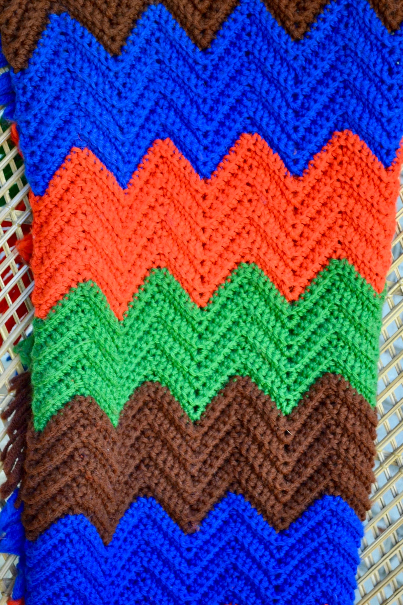Vtg Afghan Blanket | Multicolored Zig Zag Crocheted Blanket | Woven Throw Blanket | Knitted Striped Blanket | Travel Throw