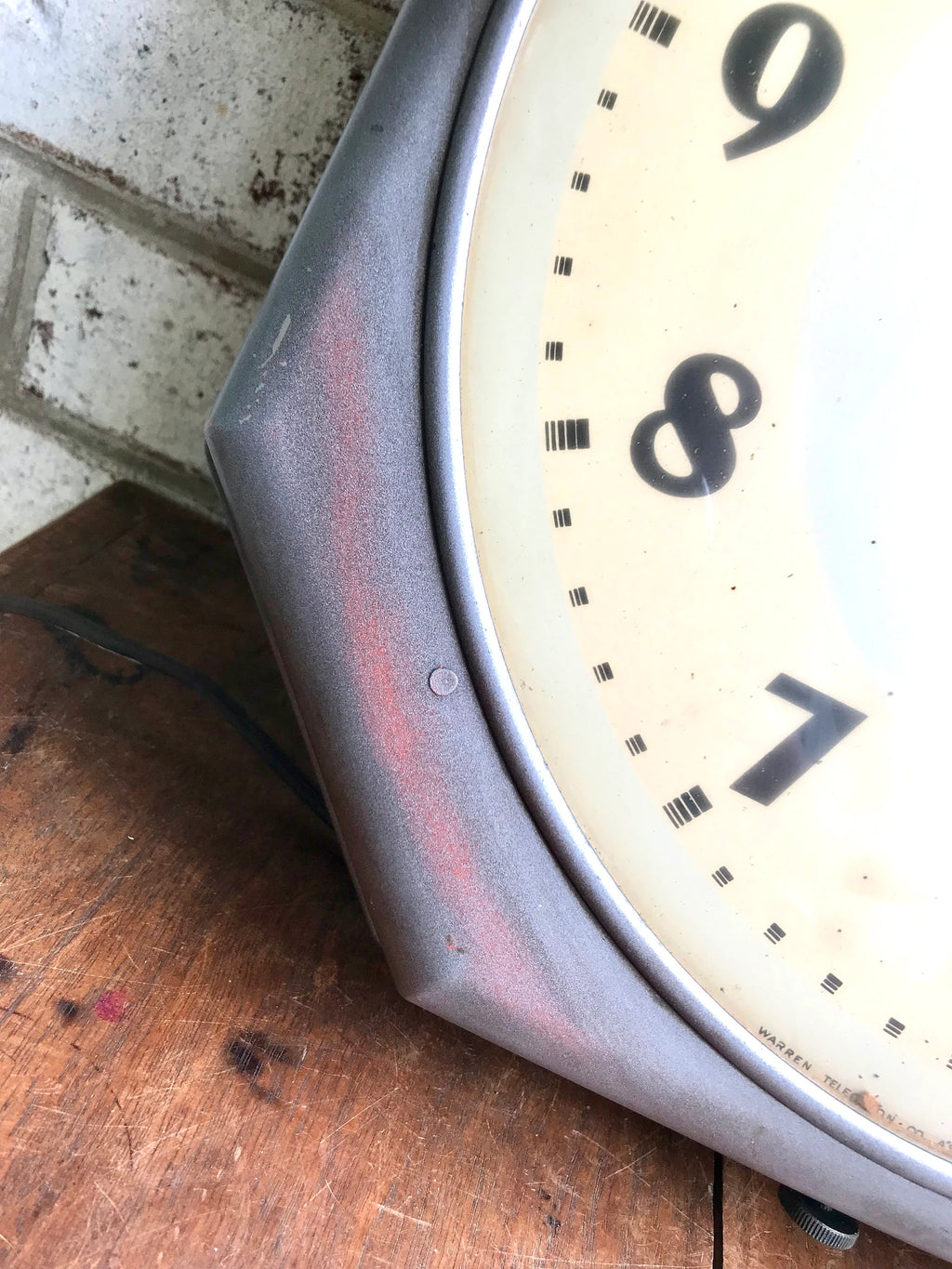 Vintage MCM Telchrom Wall Clock | Classic Industrial Wall Clock | Working Telechrom Wall Clock | Large Metal and Bubble Glass Clock