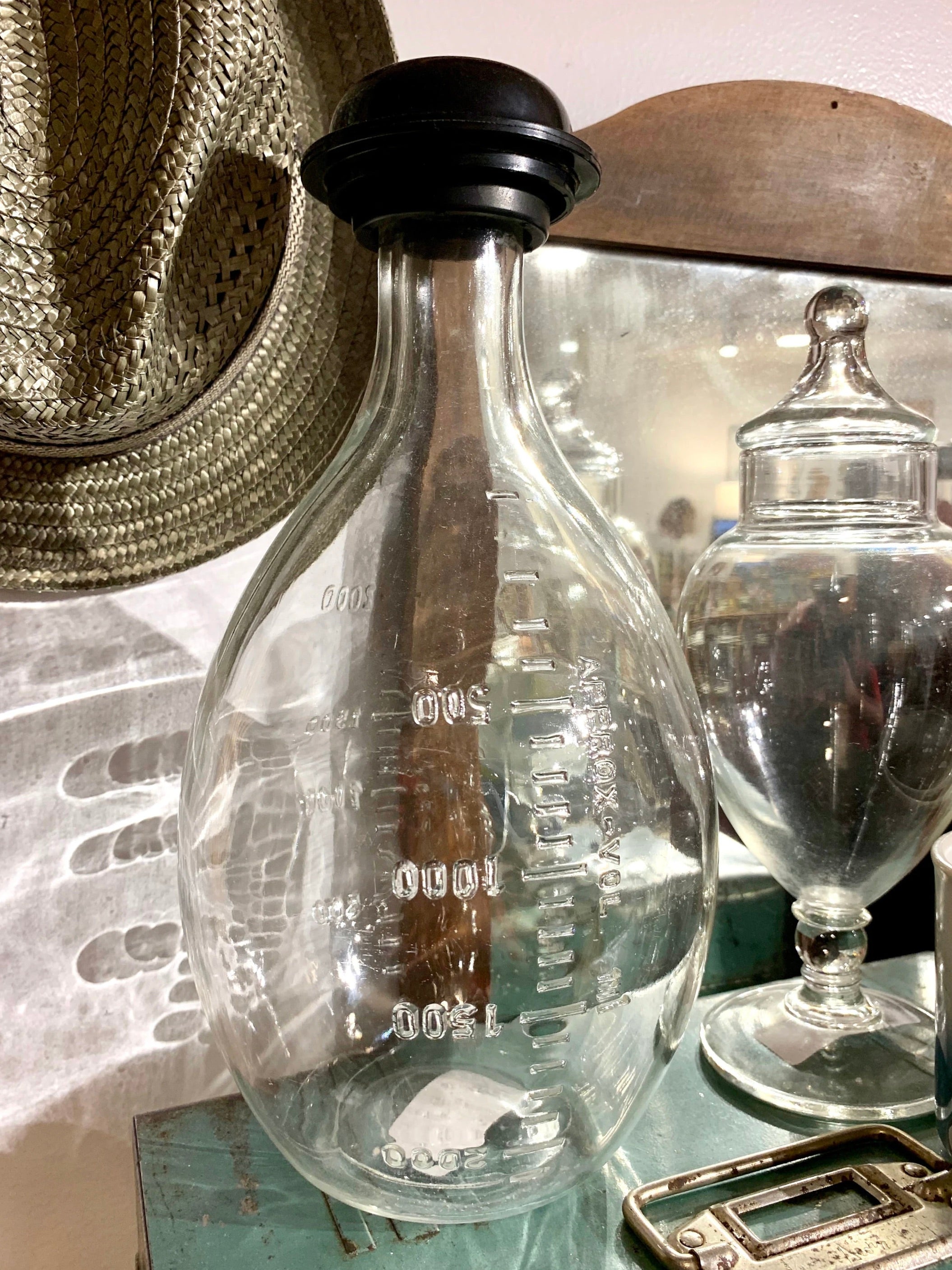 Macbick Laboratory Bottle | Vintage Large American Sterilizer Beaker| Rare Pyrex 2000ml Borosilicate Lab Flask | Apothecary Graduated Bottle