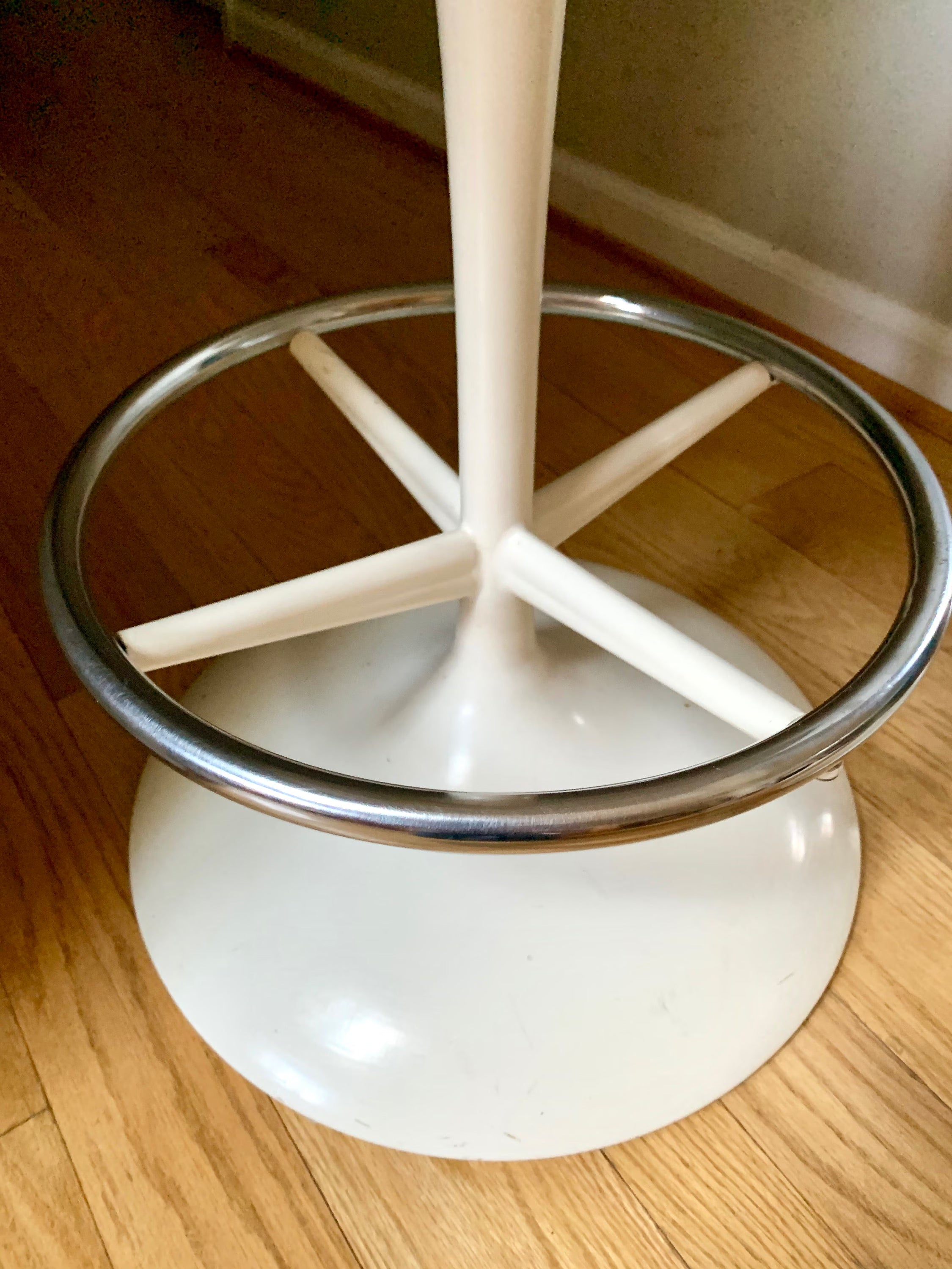 Vtg White Tulip Chair and Stool | MCM White Tulip Chair and Stool with Grey Cushions| Mid Century Modern Swivel Chairs