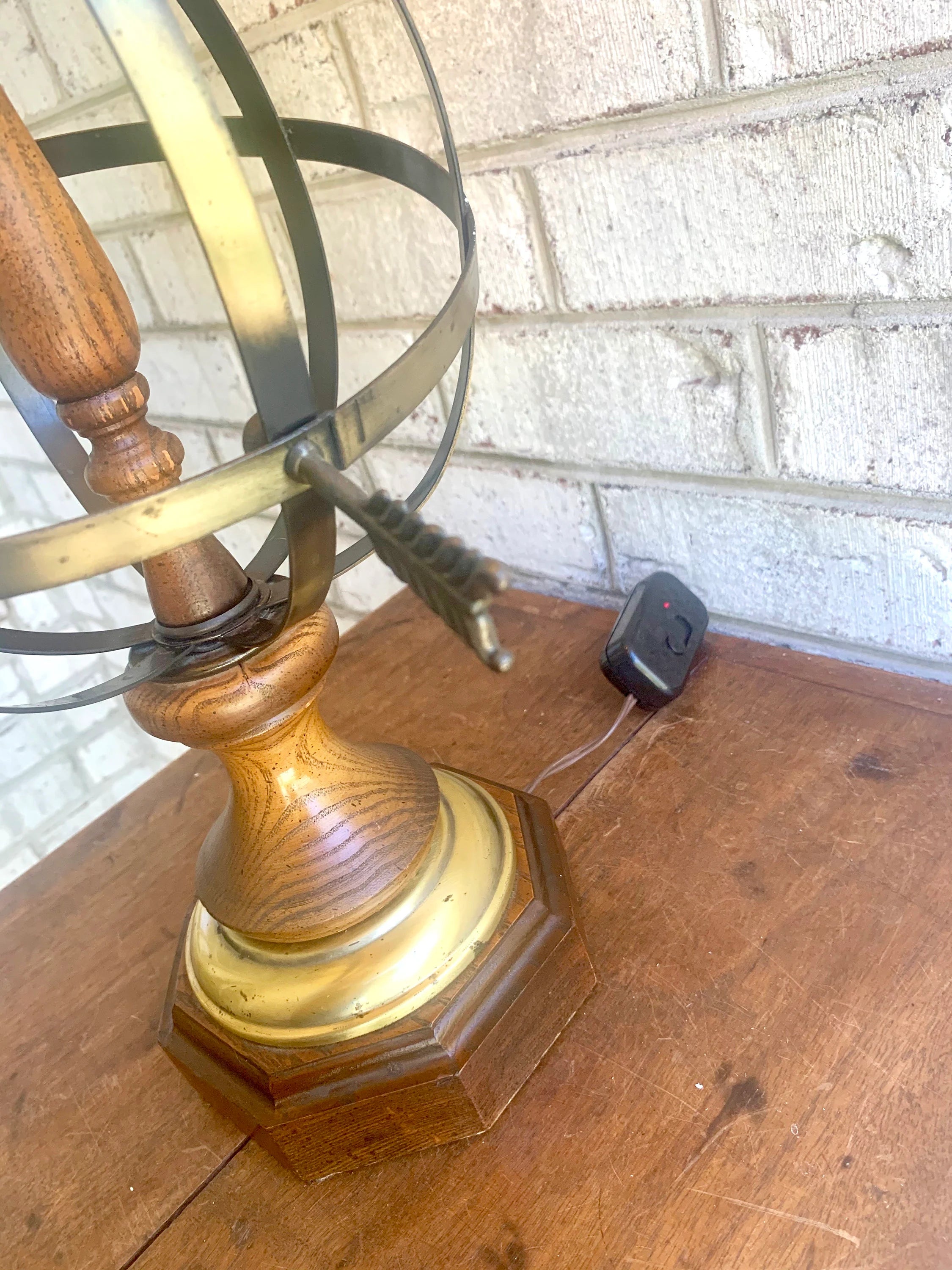Vtg Brass Orb Lamp | Brass Orb and Arrow Lamp | Globe Table Lamp | Brushed Brass Armillary Sphere Lamp