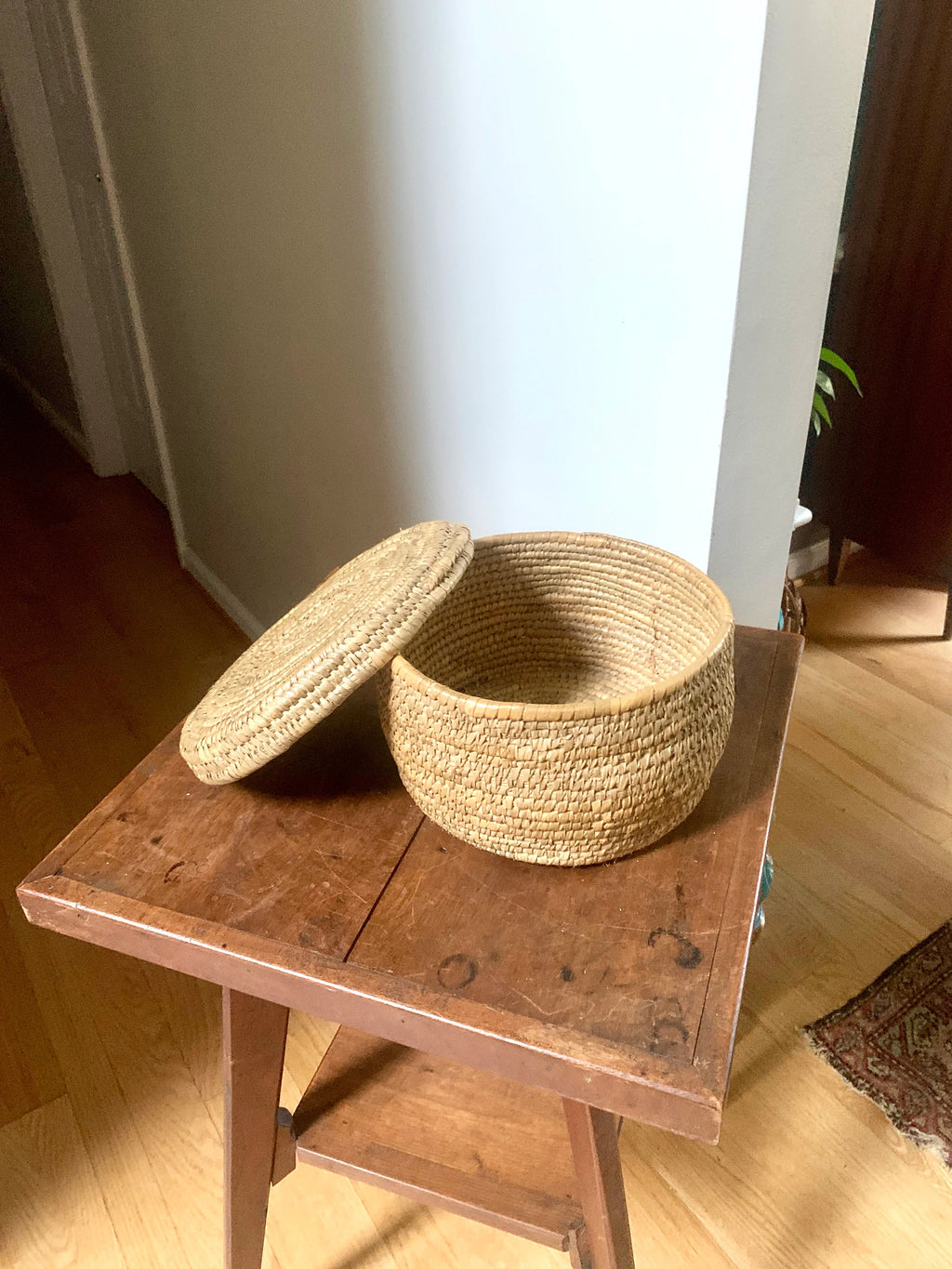 Small Round Coiled Sweetgrass Basket with Lid | Native American Woven Basket | Boho Decor | Boho Storage | Hand Woven Basket | Native Decor