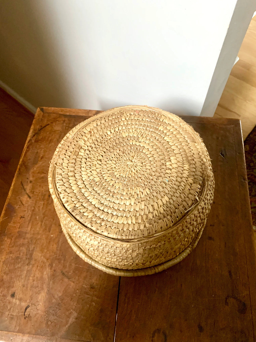 Small Round Coiled Sweetgrass Basket with Lid | Native American Woven Basket | Boho Decor | Boho Storage | Hand Woven Basket | Native Decor