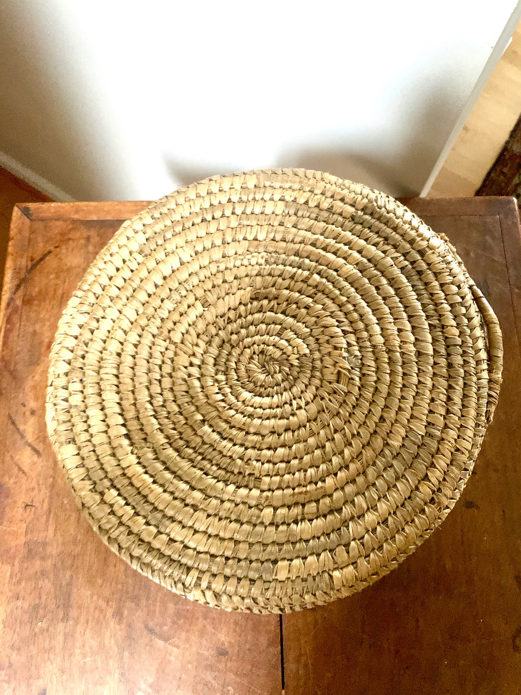 Small Round Coiled Sweetgrass Basket with Lid | Native American Woven Basket | Boho Decor | Boho Storage | Hand Woven Basket | Native Decor