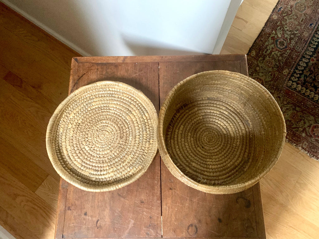 Small Round Coiled Sweetgrass Basket with Lid | Native American Woven Basket | Boho Decor | Boho Storage | Hand Woven Basket | Native Decor