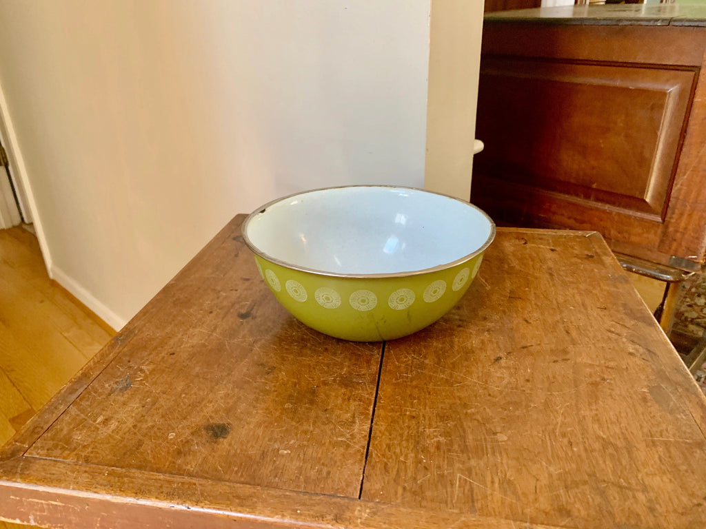 Vintage Green Enamel Bowl With Silver Lip | Avocado Green Distressed Enamel Bowl | Olive Green Enamel Salad Bowl