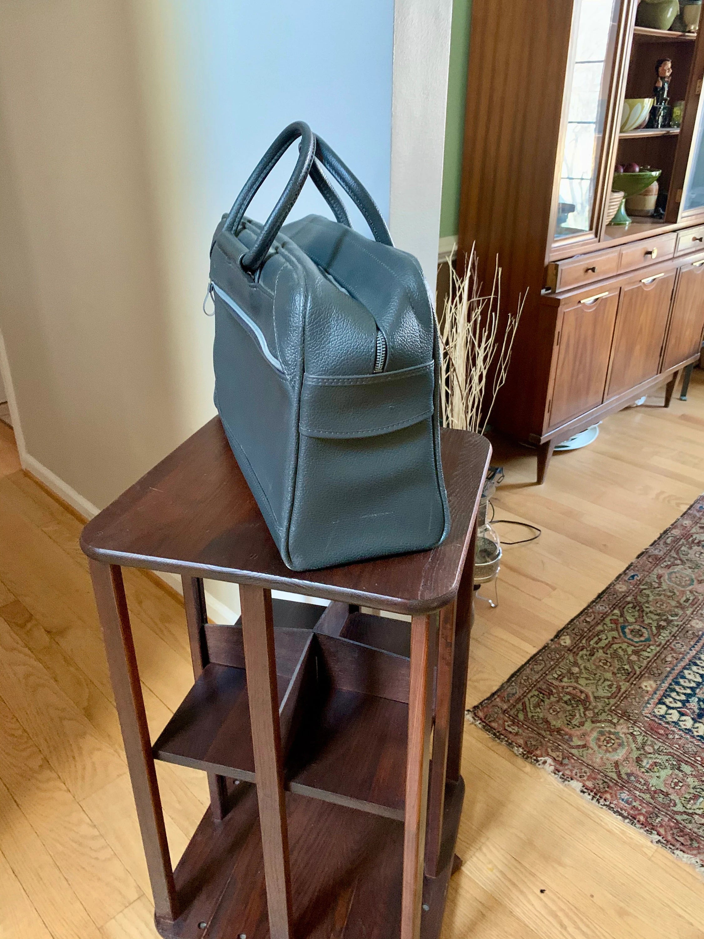 Vtg American Tourister Gray Weekender | American Tourister Hand Bag | Retro Shoulder Bag | Grey Weekend Luggage Bag | Carry On Bag