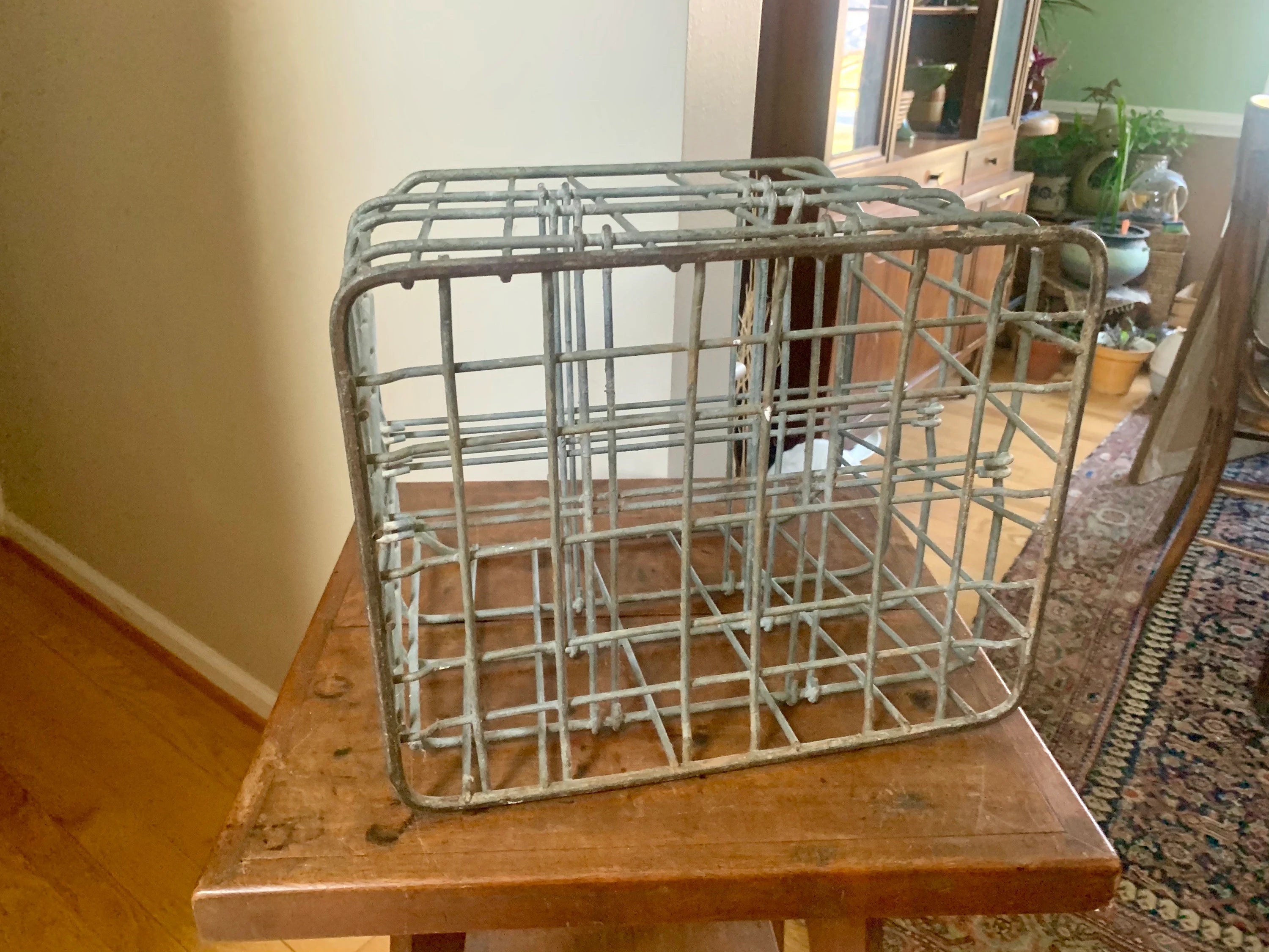 Vtg Metal Milk Crate | Rustic Metal Milk Crate | Antique Milk Bottle Crate | Rustic Storage | Rustic Plant Stand | Wine Bottle Storage