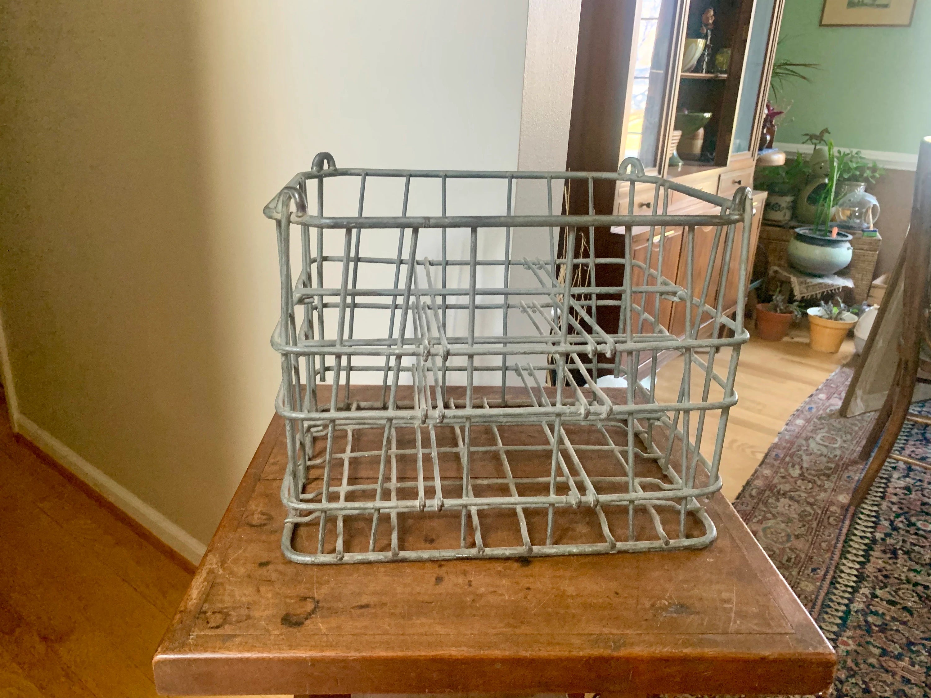 Vtg Metal Milk Crate | Rustic Metal Milk Crate | Antique Milk Bottle Crate | Rustic Storage | Rustic Plant Stand | Wine Bottle Storage