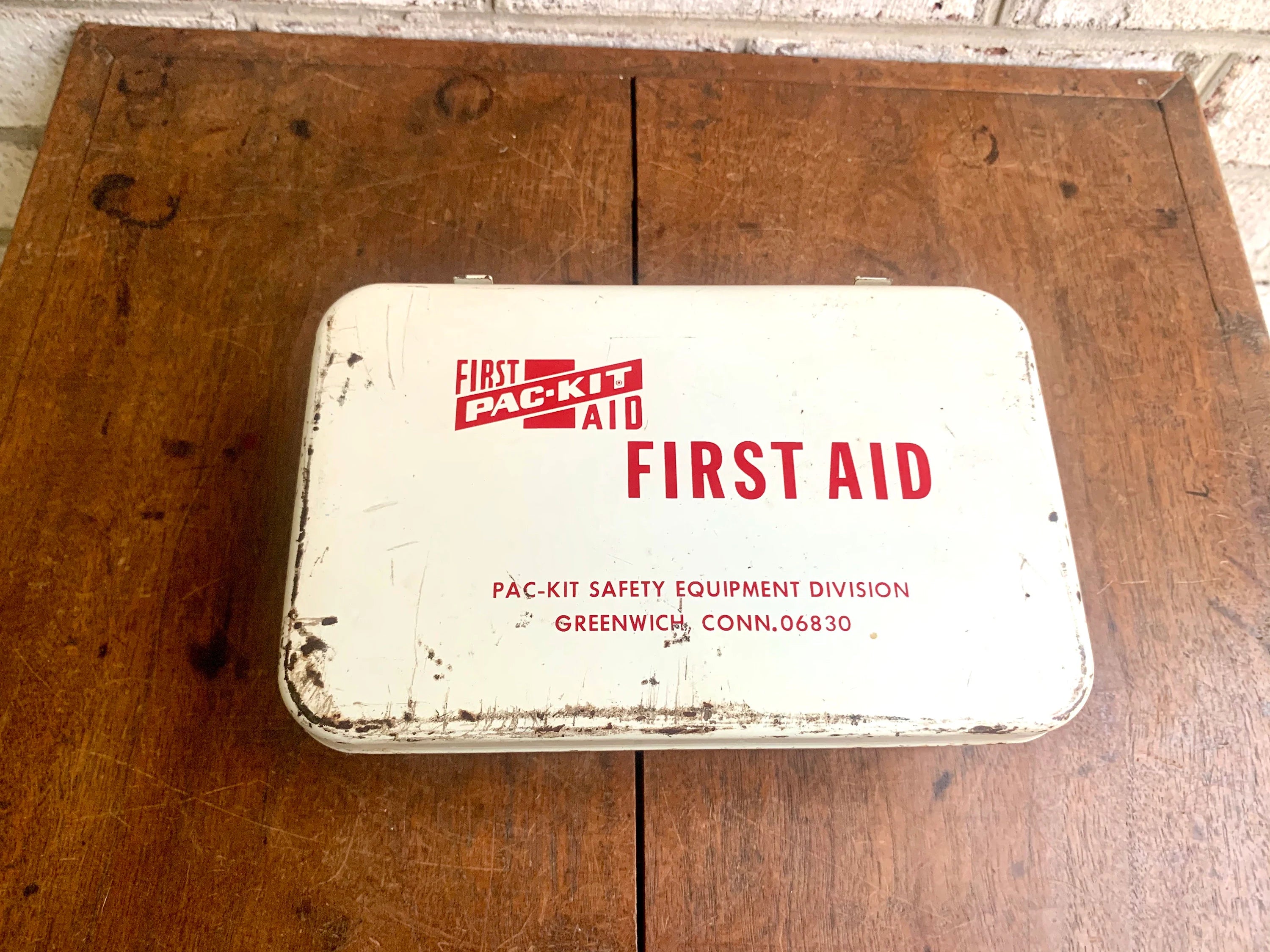 Vtg Rustic Metal First Aid Kit Box | Rustic Storage Box | Distressed Metal First-Aid Kit | Heavy Duty First Aid Kit | First Aid Pac Kit