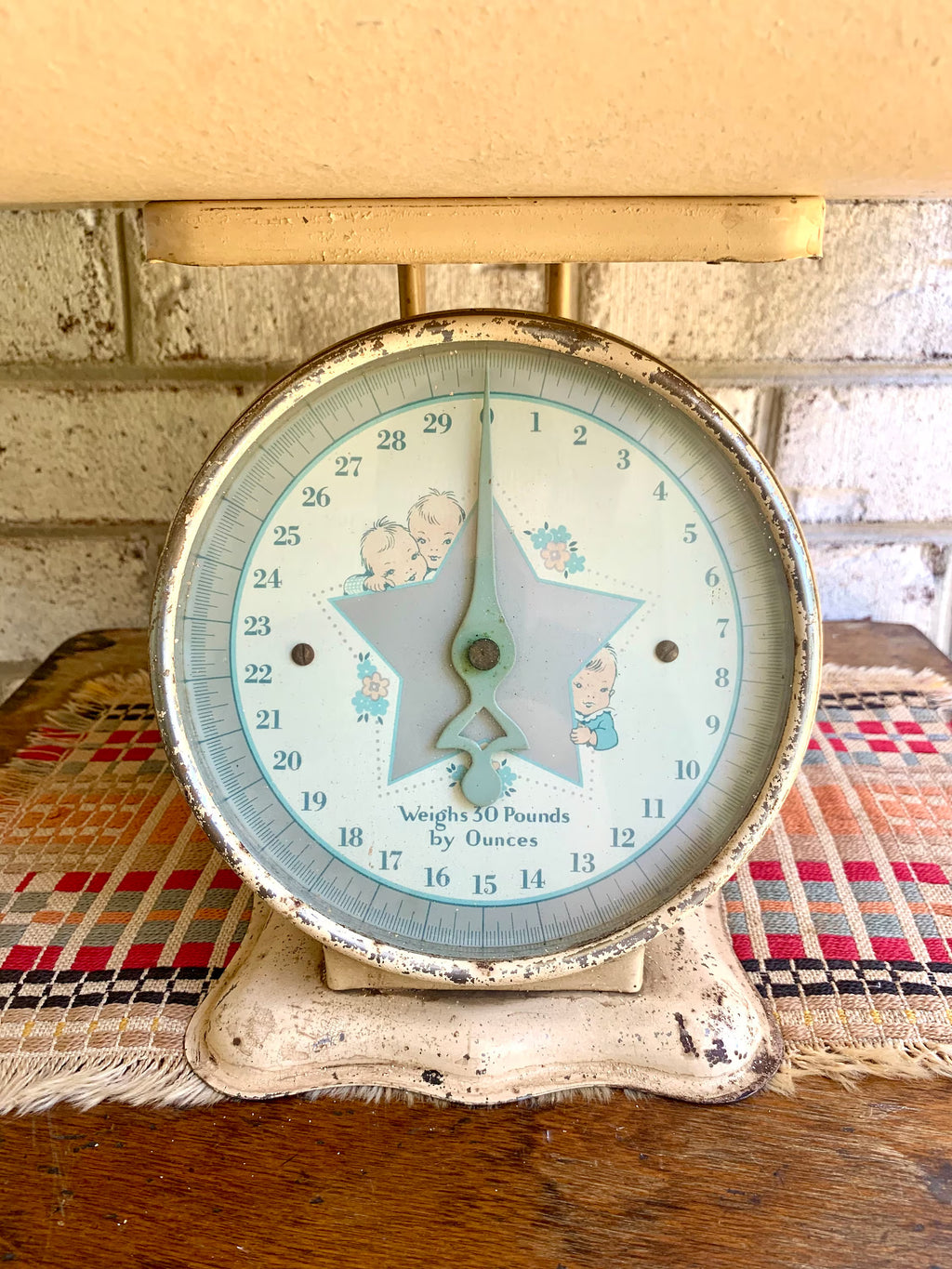 Vtg Baby Scale | Rustic Cream Baby Scale | 30 lbs. Baby Scale | Vtg Nursery Decor