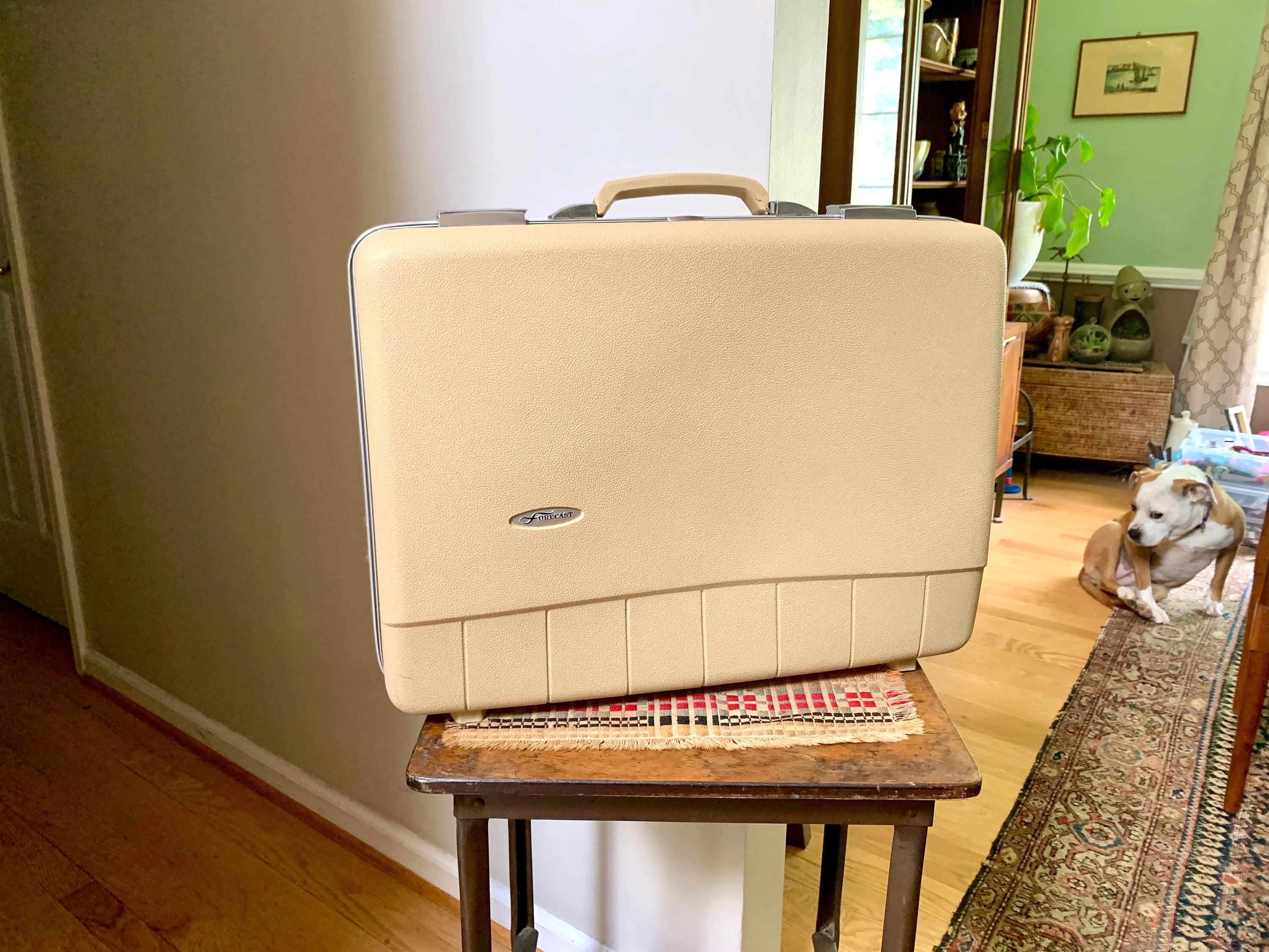 Vintage Cream Sears Forecast Suitcase | Hardshell Sears Forecast Suitcase | Retro Luggage | Carry On Luggage | Weekender Bag