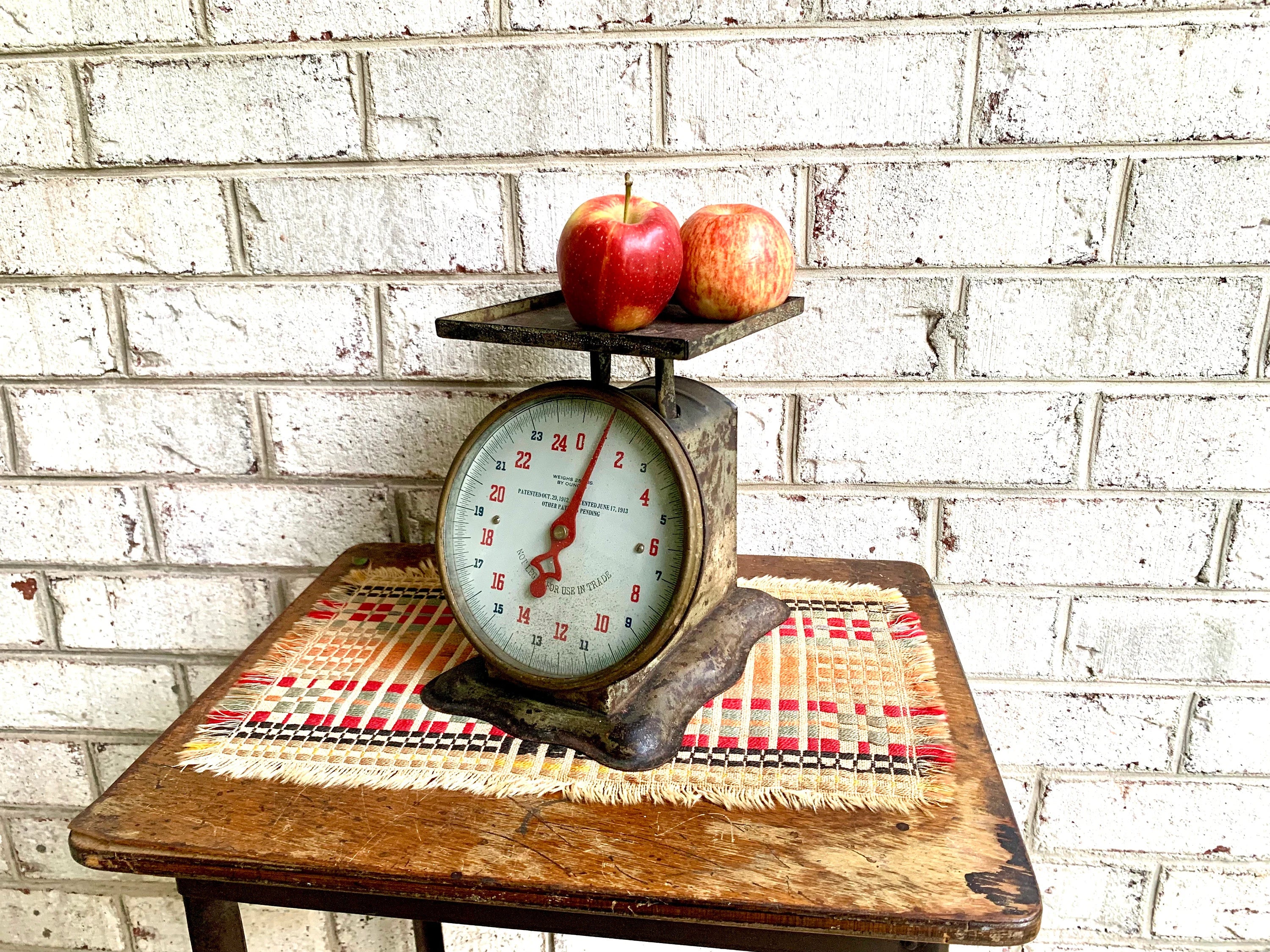 Rustic Kitchen Scale | Distressed 25 lbs. Scale | Old Scale | Glass Face Scale | Vintage Scale | Kitchen Scale | Rusty Scale | 25 lbs Scale