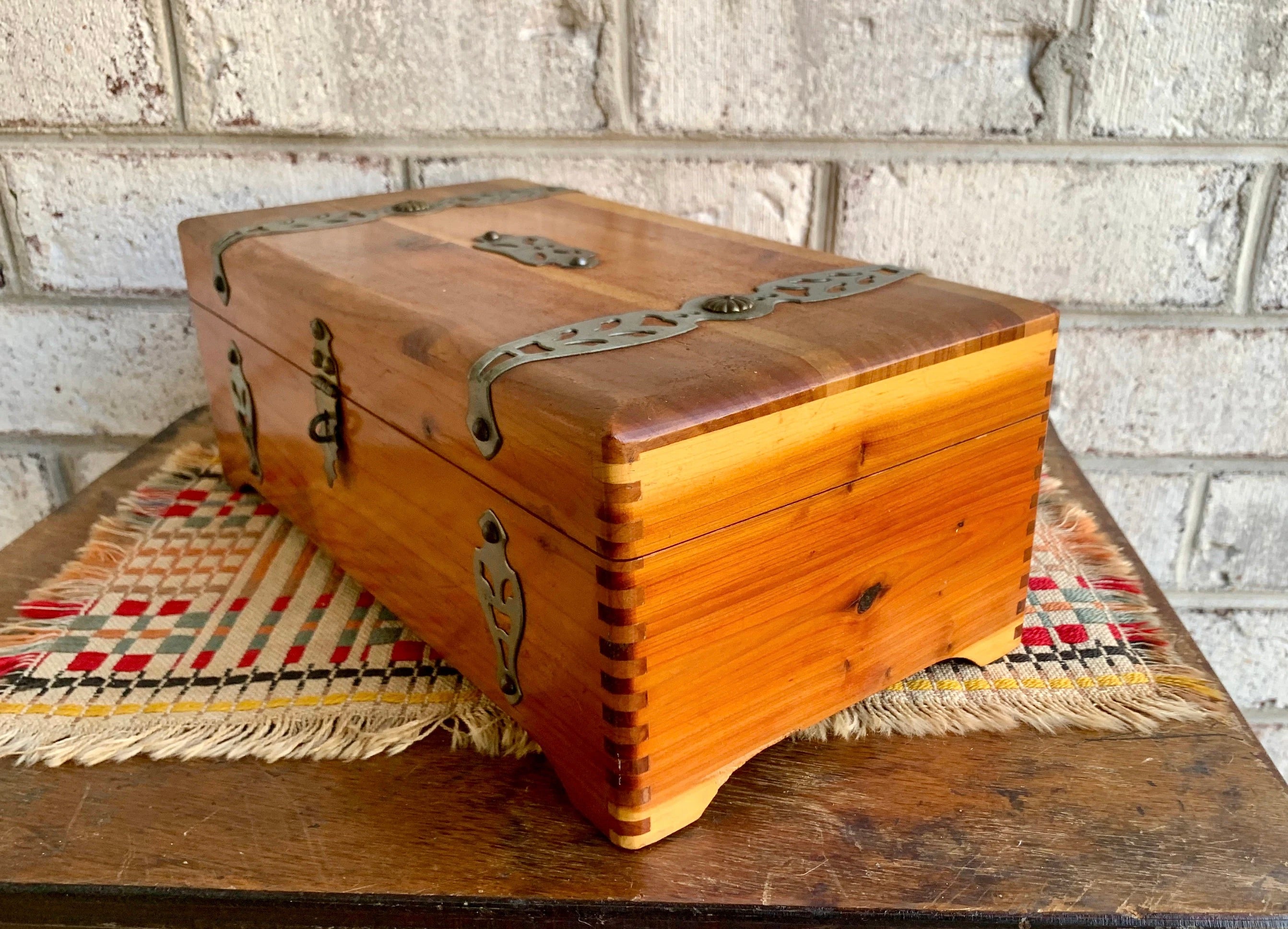 Vtg McGraw Box Co. Jewelry Box | Vtg Wood Jewelry Box | Wooden Jewelry Box | Treasure Chest Jewelry Box | Cedar Jewelry Box