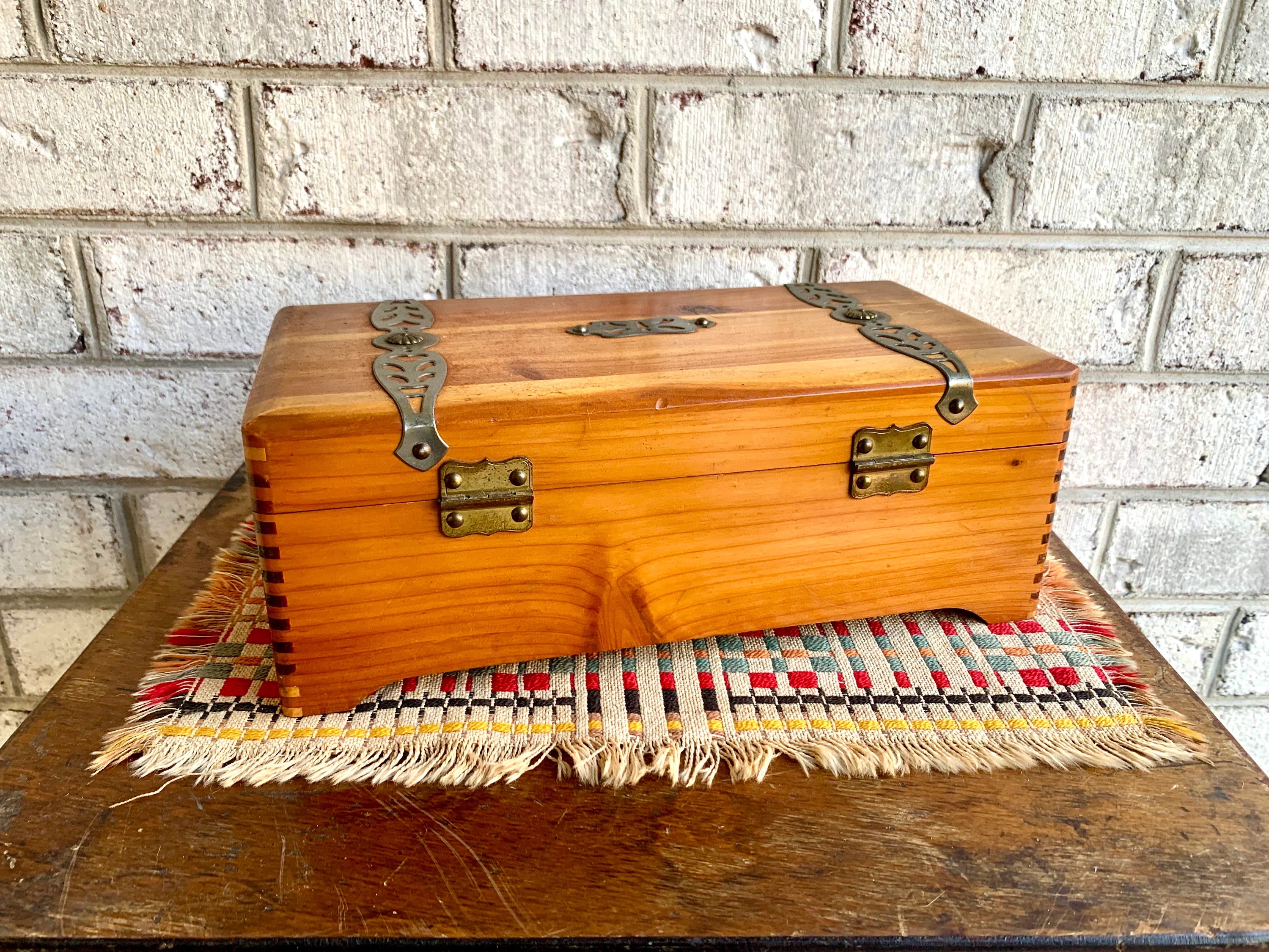 Vtg McGraw Box Co. Jewelry Box | Vtg Wood Jewelry Box | Wooden Jewelry Box | Treasure Chest Jewelry Box | Cedar Jewelry Box