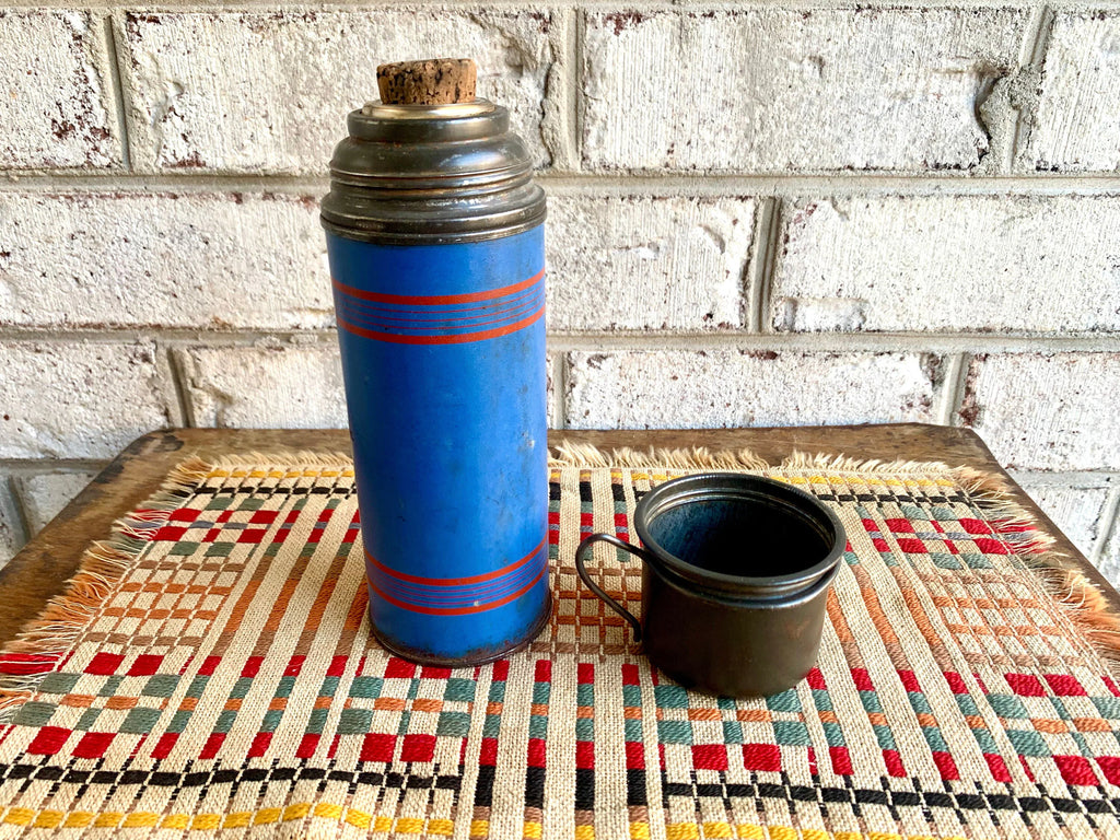 Vtg Keapsit Thermos Bottle | Rustic Small Thermos | Keapsit Vacuum Bottle | Blue and Red Distressed Thermos Bottle | Lunch Pale Thermos