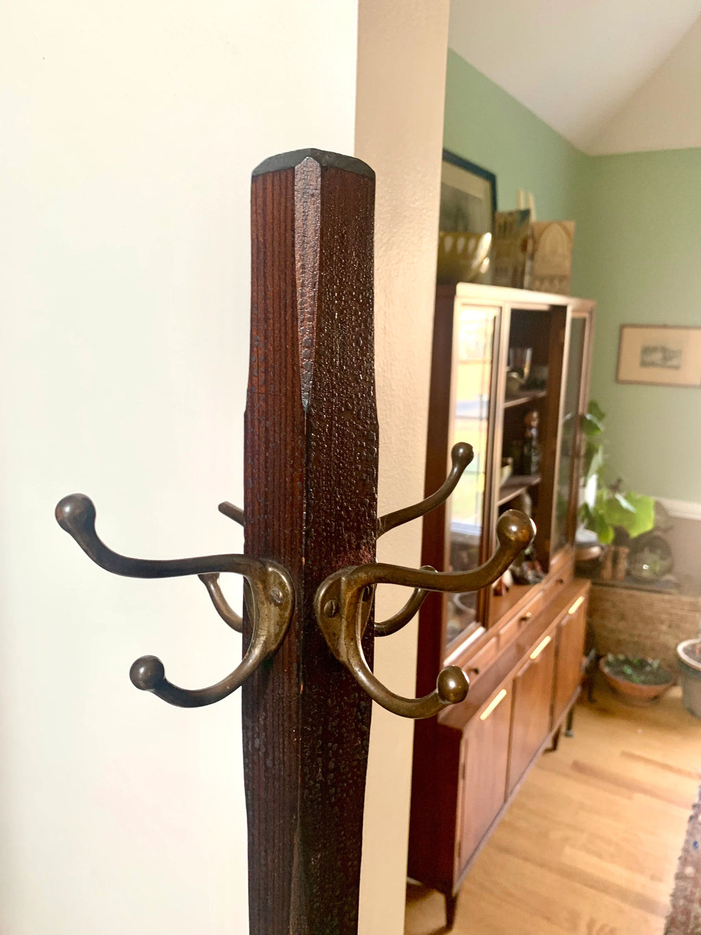 Vtg Wood Coat Rack | Wooden Coat Stand | Arts and Craft Style Hall Tree | Mission Style Coat Hanger | Wooden Hat Rack | Antique Hall Tree