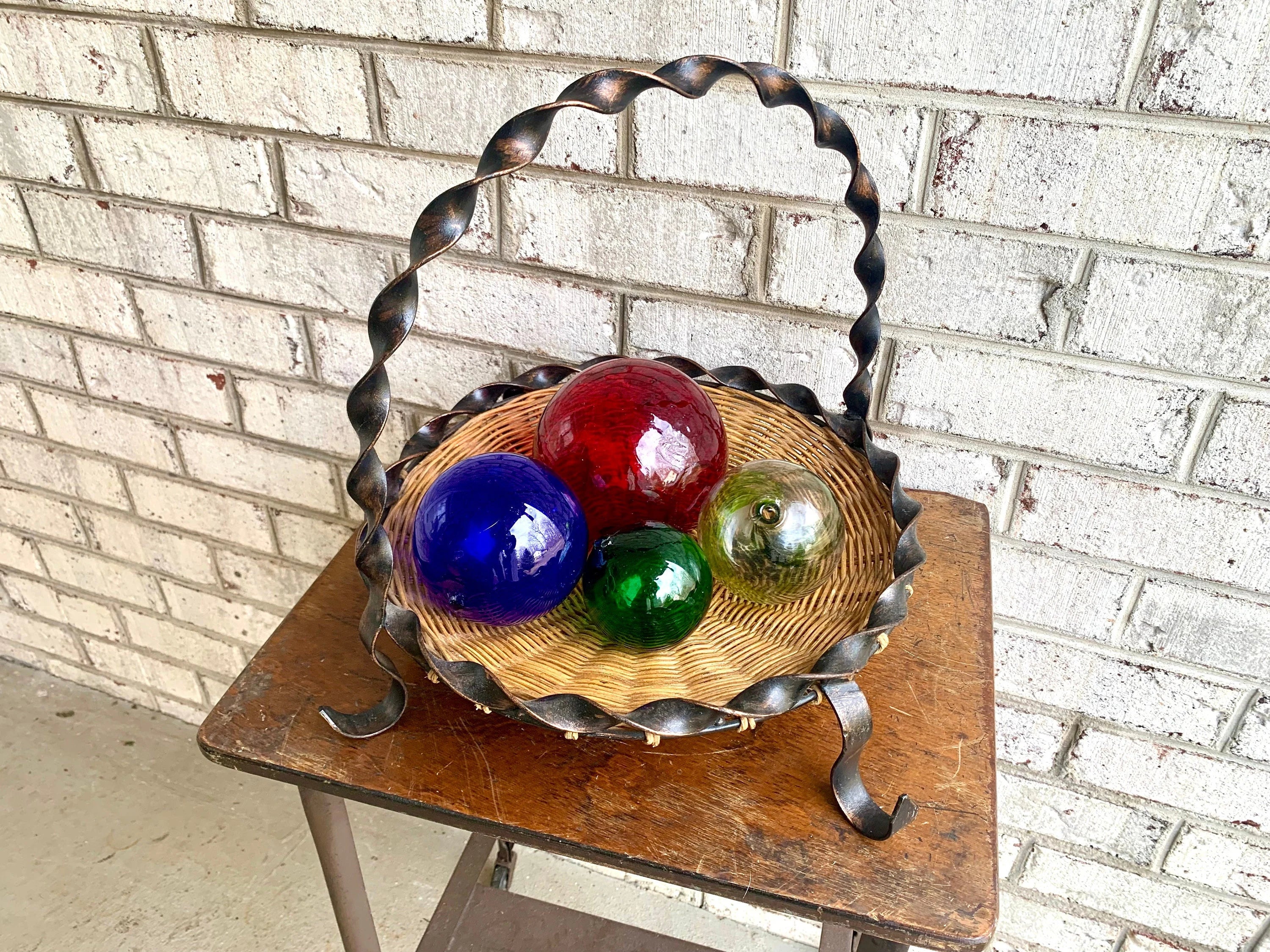 70s Wrought Iron Basket | Twisted Metal Wicker Basket Pie Plate | Rattan Fruit Basket | Decorative Woven Basket Pie Server or Fruit Basket
