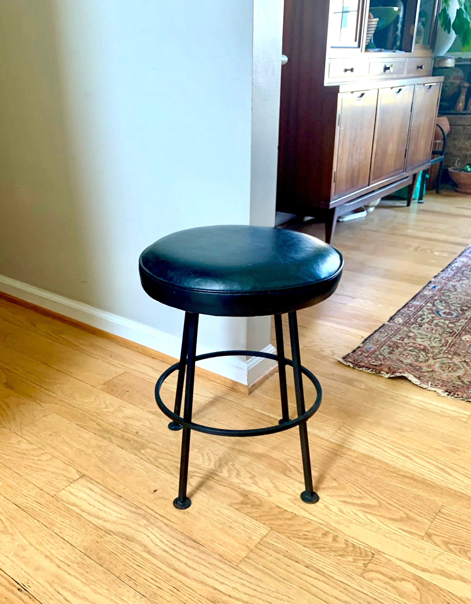 Vtg Black Metal Stool | Round Vinyl Top Metal Stool | Short Metal Stool | Rustic Stool | Black Industrial Stool | MCM Metal Stool