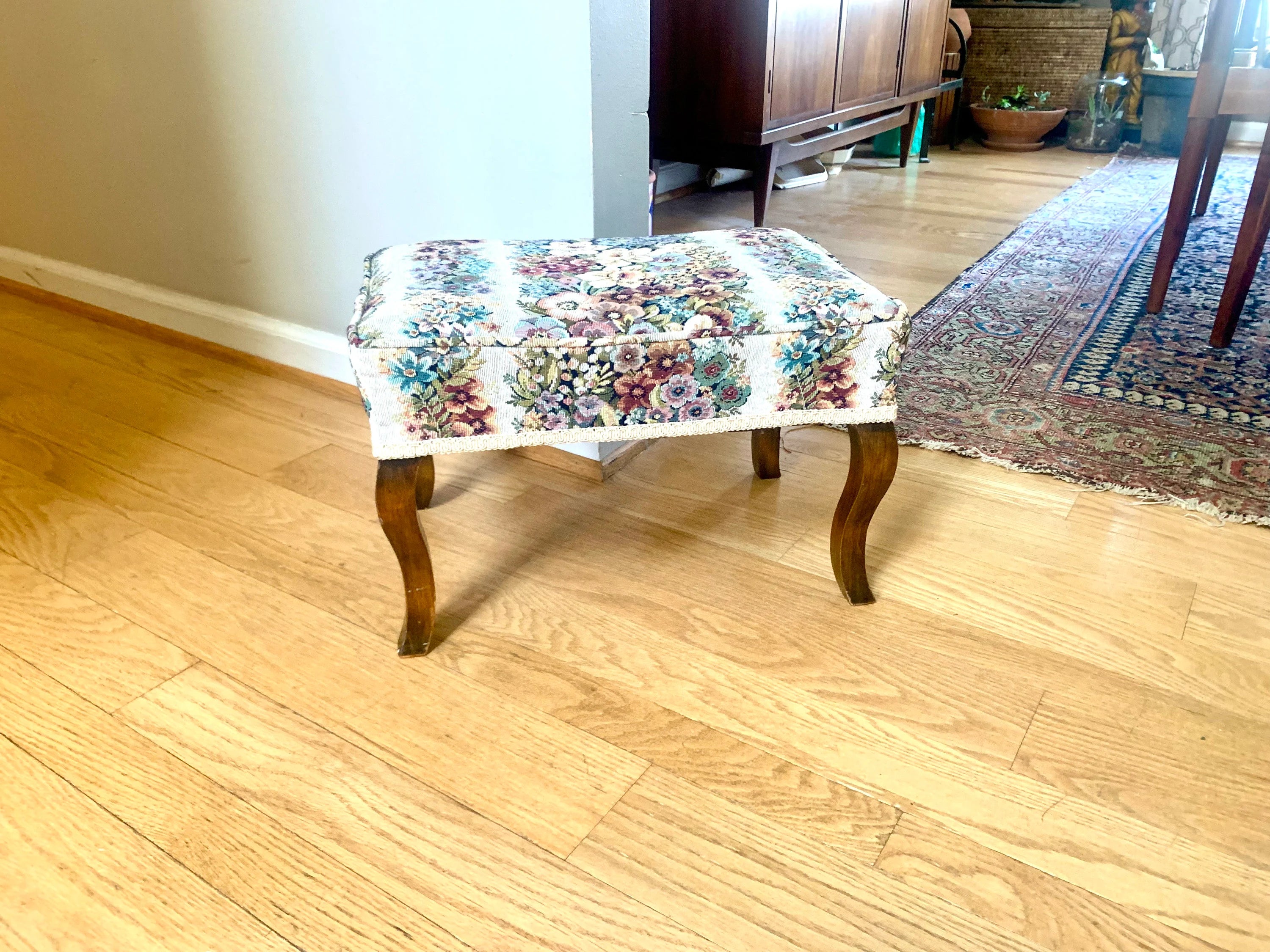 Vtg Floral Tapestry Footstool | Floral French Country Style Foot Stool | Wood Legged Tapestry Ottoman | Floral Footstool