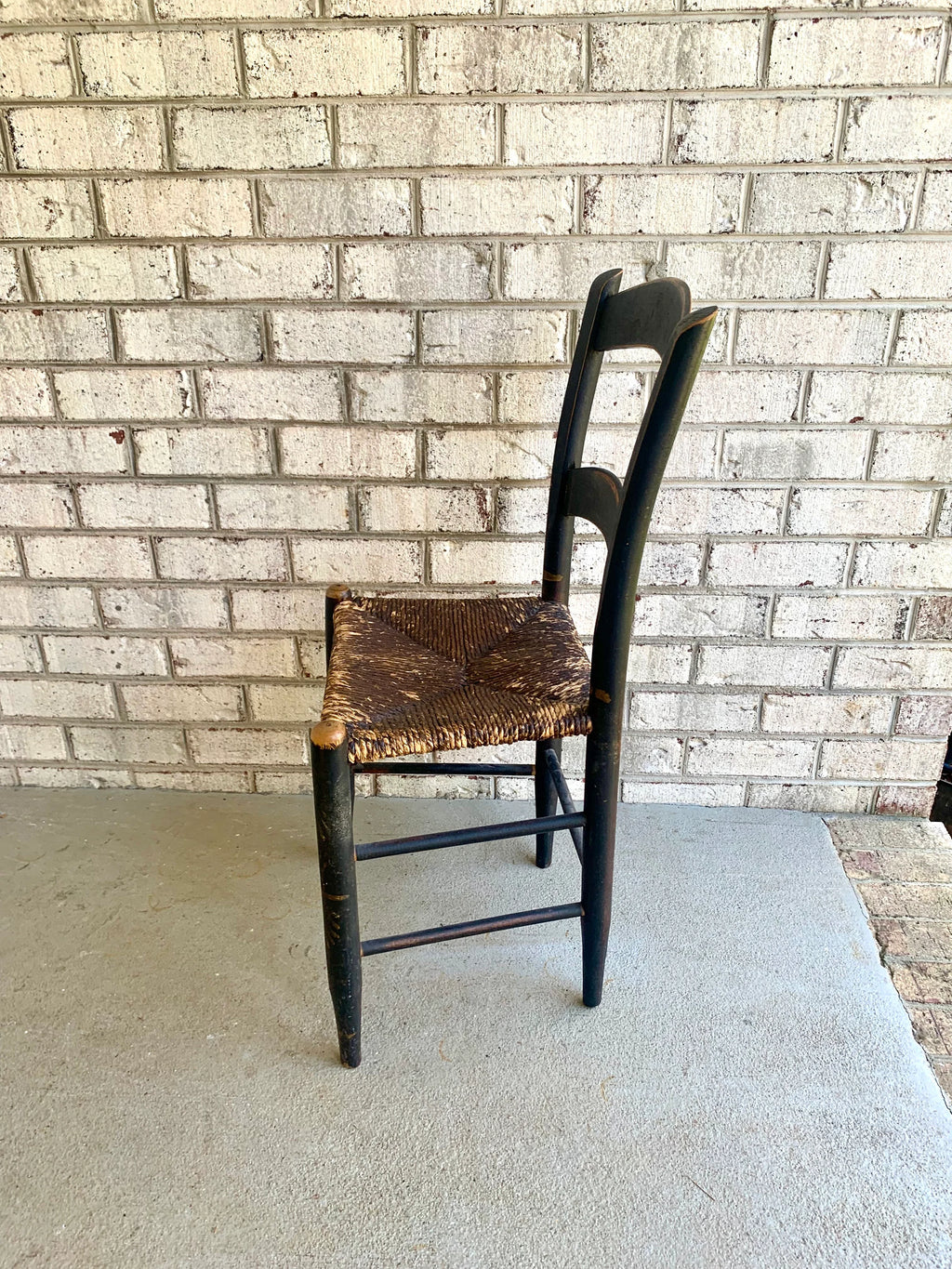 Vtg Distressed Hitchcock Style Rush Seat Chair | Black Stenciled Rush Seating Chair | Primitive Hitchcock Style Chairs| Black Rush Chair