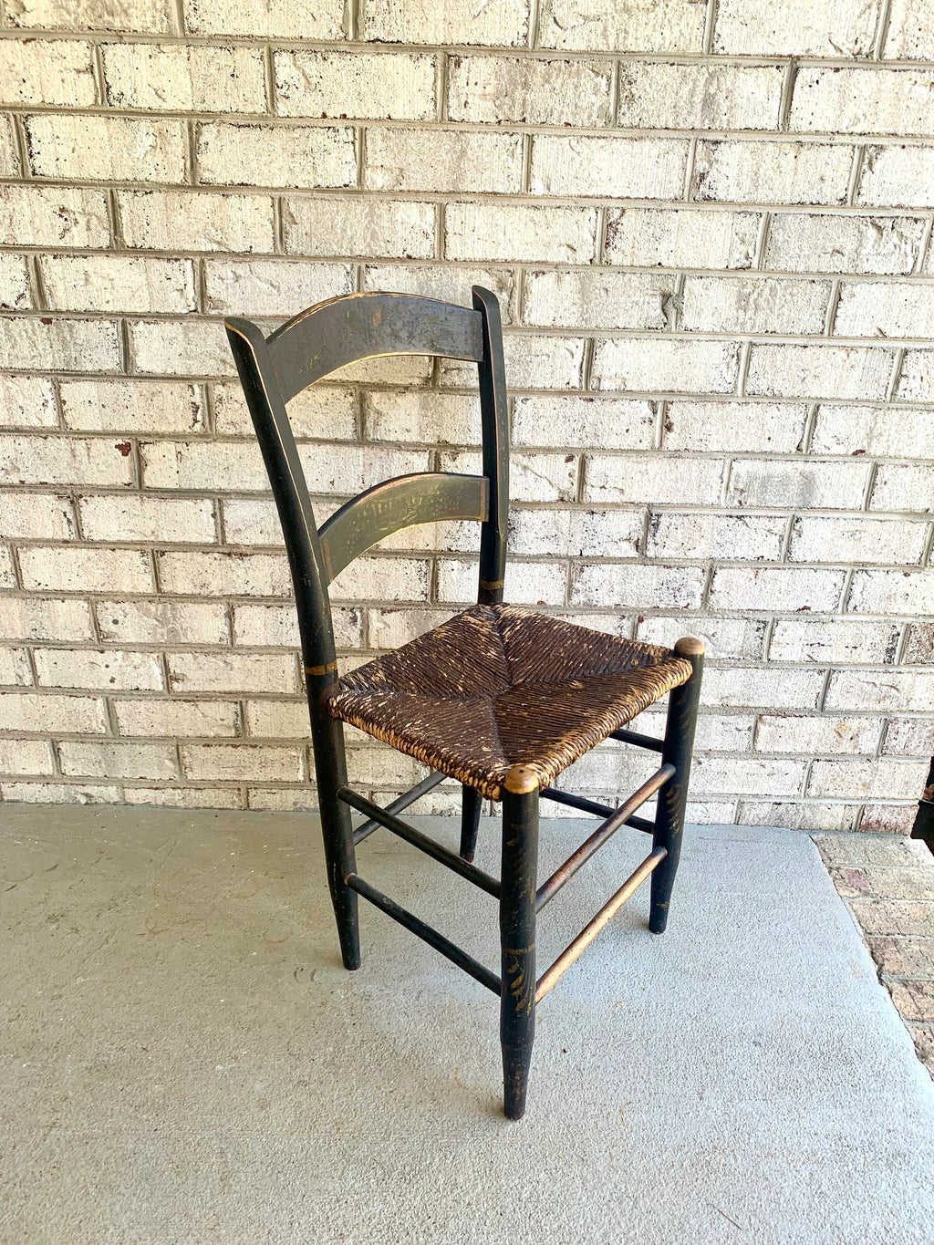 Vtg Distressed Hitchcock Style Rush Seat Chair | Black Stenciled Rush Seating Chair | Primitive Hitchcock Style Chairs| Black Rush Chair
