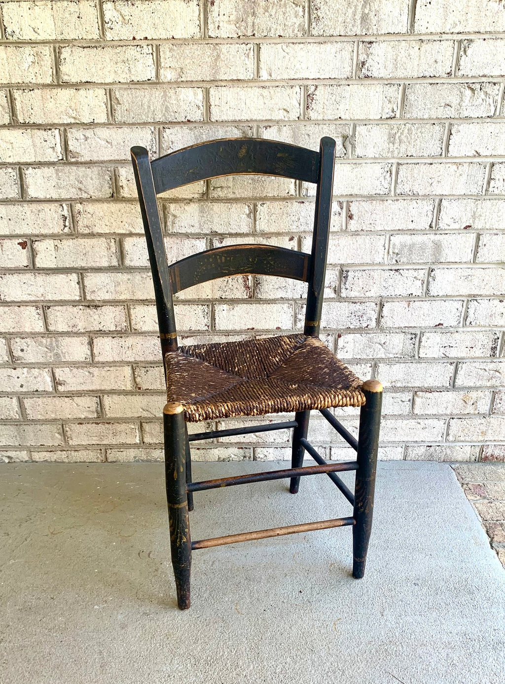 Vtg Distressed Hitchcock Style Rush Seat Chair | Black Stenciled Rush Seating Chair | Primitive Hitchcock Style Chairs| Black Rush Chair