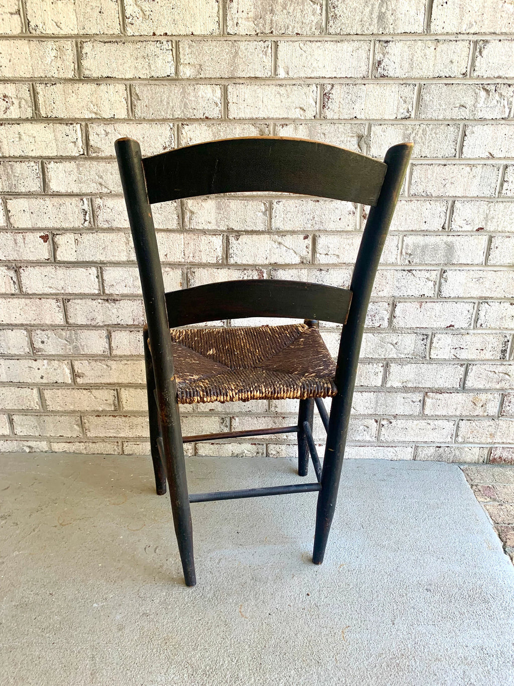 Vtg Distressed Hitchcock Style Rush Seat Chair | Black Stenciled Rush Seating Chair | Primitive Hitchcock Style Chairs| Black Rush Chair