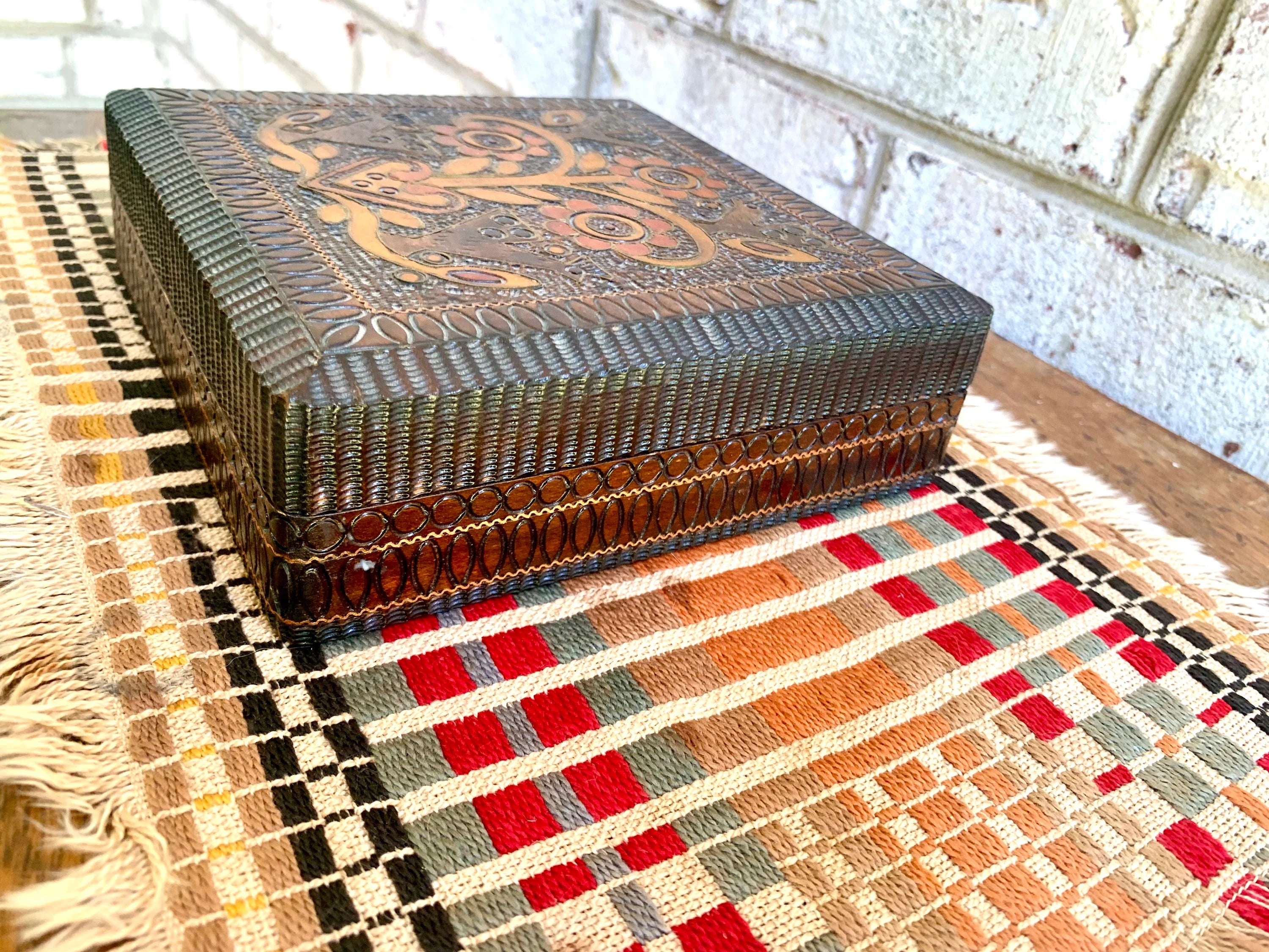 Vintage Wooden Hand Carved Trinket Box | Hand Painted Wood Box | Decorative Wood Box | Stash Box | | Wood Inlayed Jewelry Box | Wire Inlay