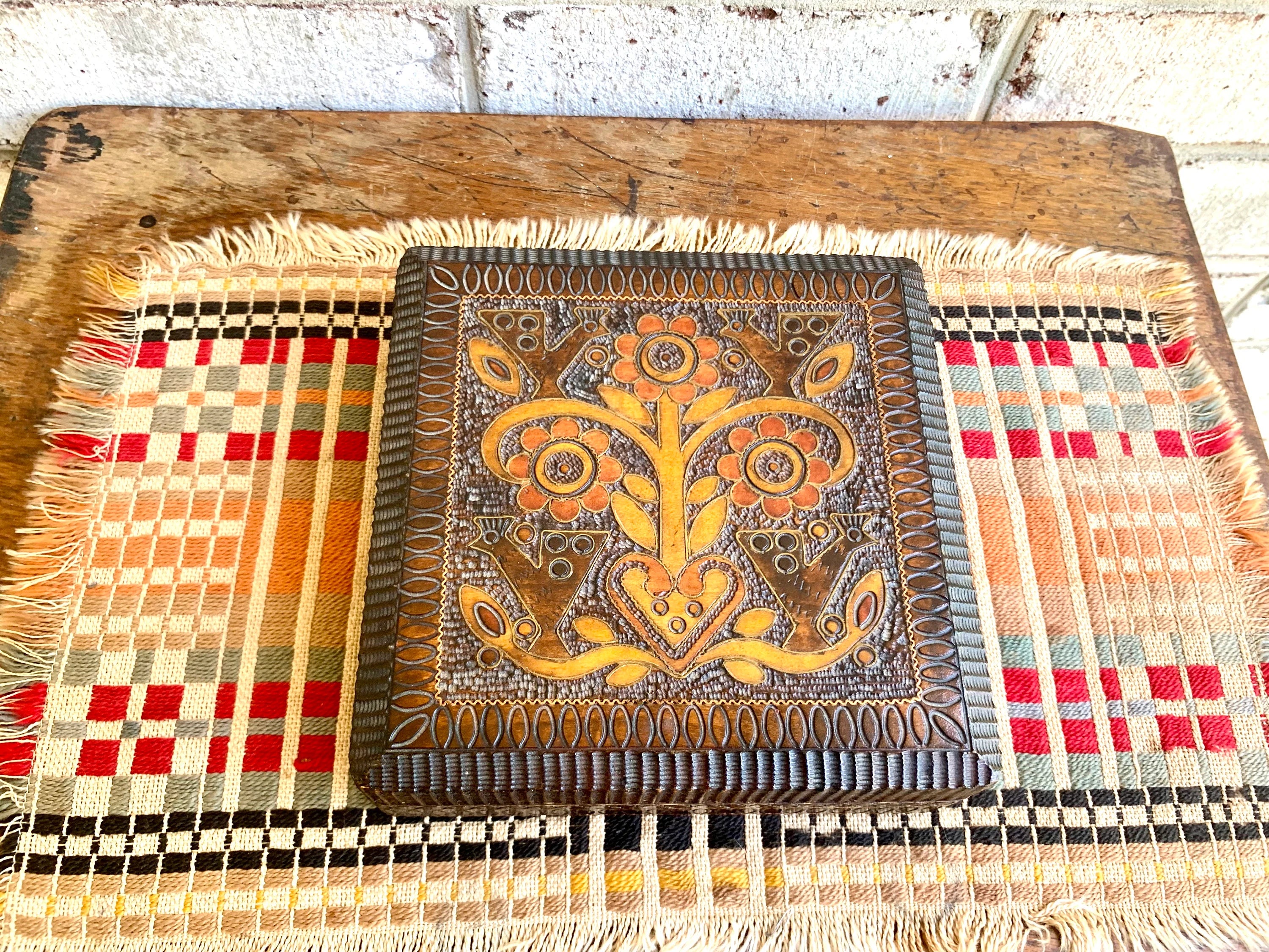 Vintage Wooden Hand Carved Trinket Box | Hand Painted Wood Box | Decorative Wood Box | Stash Box | | Wood Inlayed Jewelry Box | Wire Inlay