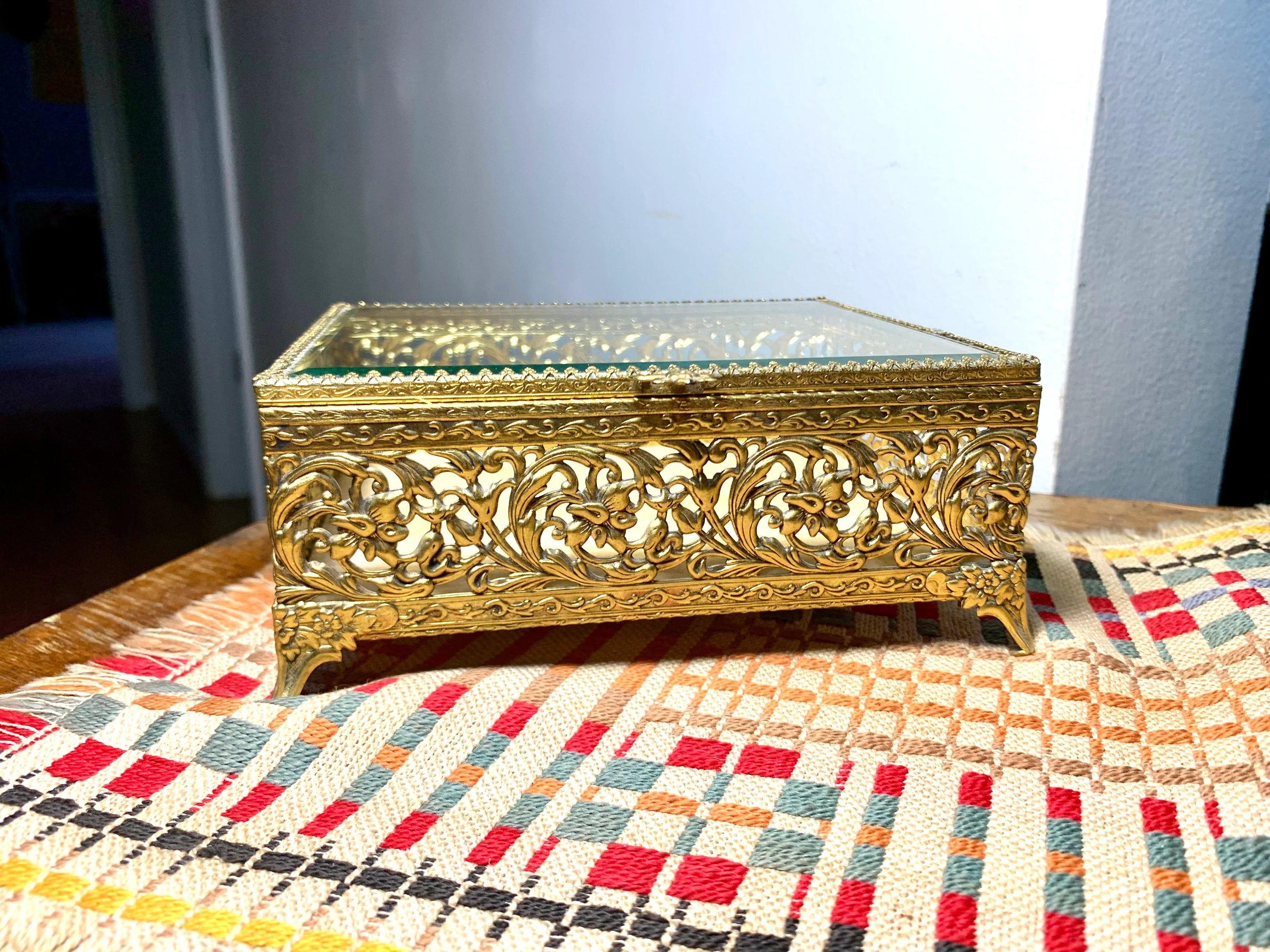 Gold Ormolu Vanity Box | Gold Ornate Footed Jewelry Box | Beveled Glass Gold Toned Vanity Box | Gold Tone Gasket Box | Gold Filigree Trinket Box
