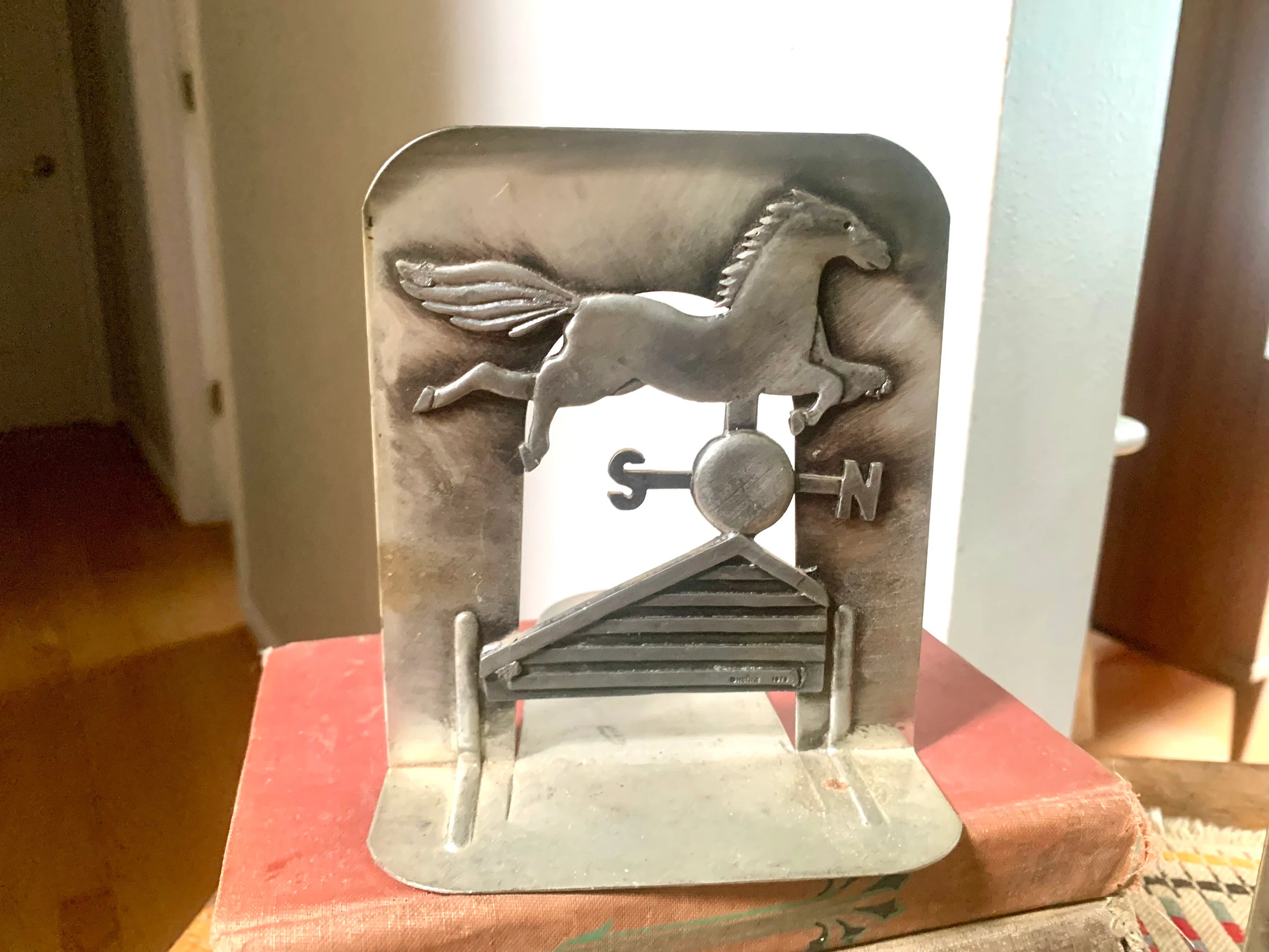 Pewter Metzke 1976 Bookends | Horse Weathervane Bookends | Equestrian Bookends | Farmhouse Bookends | Metal Country Barn Bookends