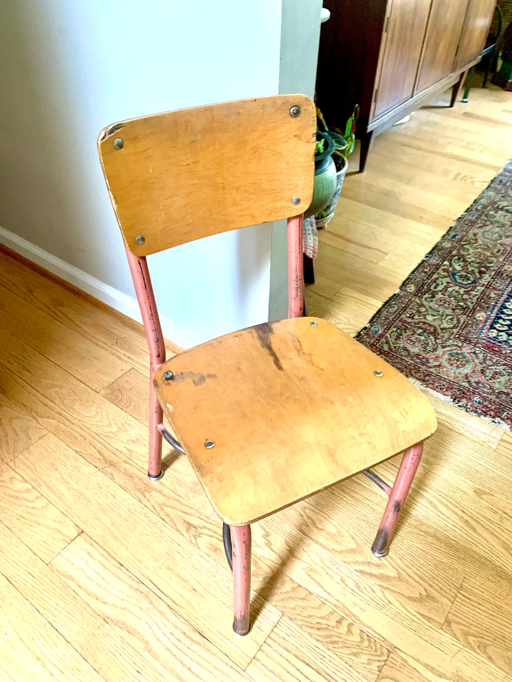 Vtg Heywood Wakefield Chair | Shabby Chic Metal School Chair | Chippy Paint Child's Seat | Pink Kid's Chair| Rustic Industrial Decor