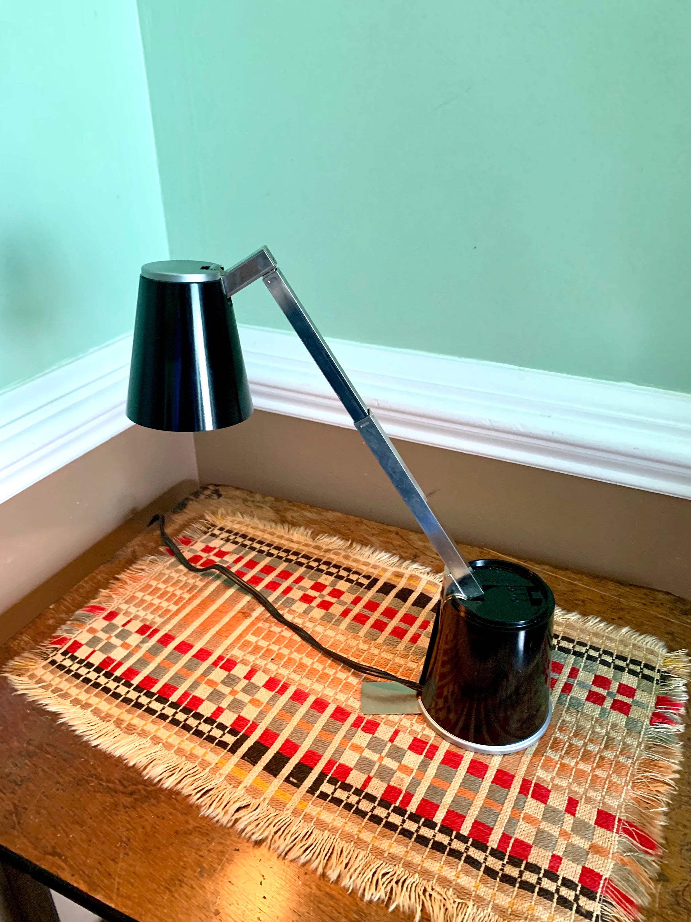 Vtg Folding Lampette Lamp | Lampette Model E6 Lamp | Small High Intensity Articulating Lamp | Minimalist Lamp | High/low Lamp | MCM Lamp