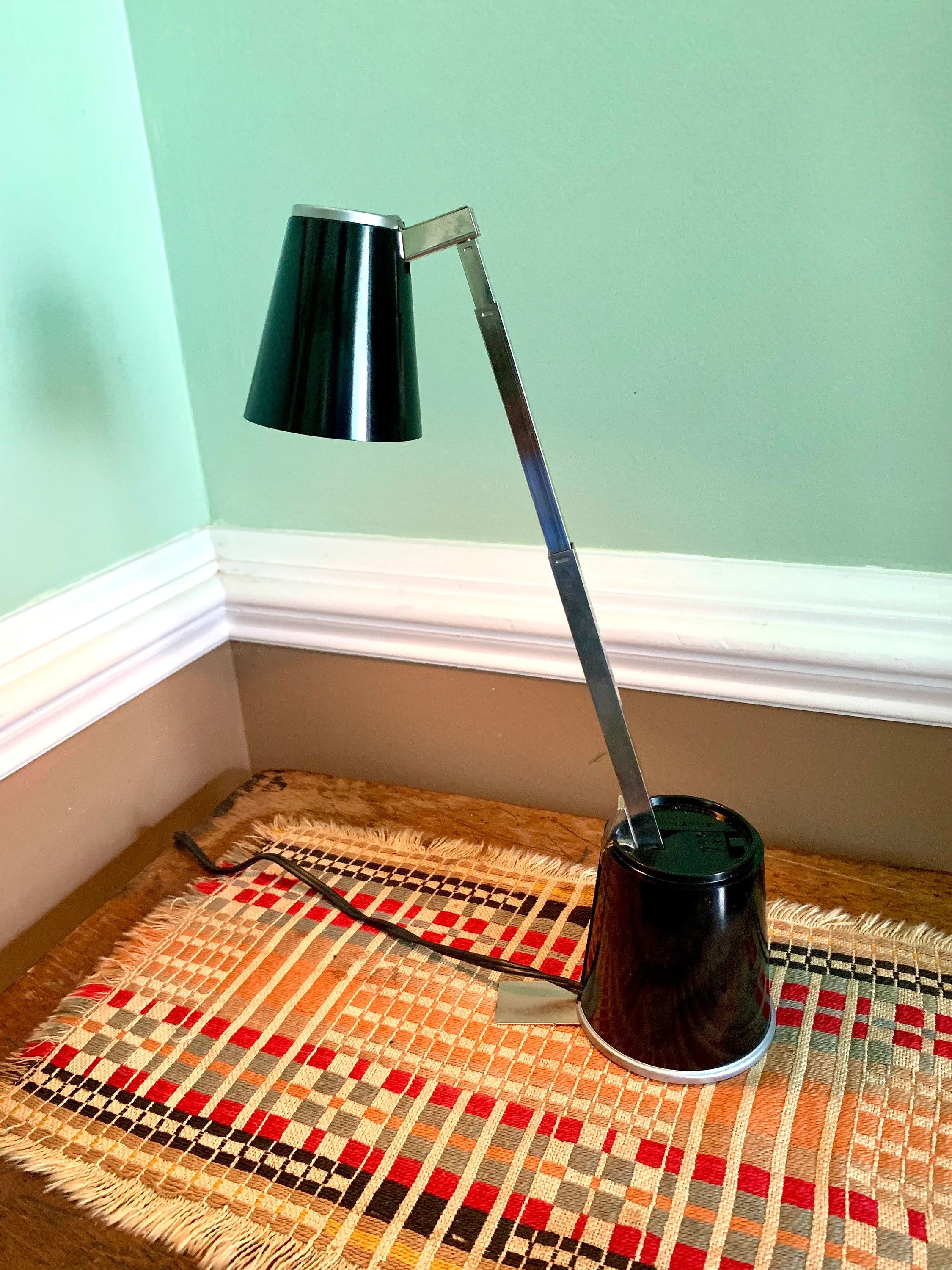 Vtg Folding Lampette Lamp | Lampette Model E6 Lamp | Small High Intensity Articulating Lamp | Minimalist Lamp | High/low Lamp | MCM Lamp