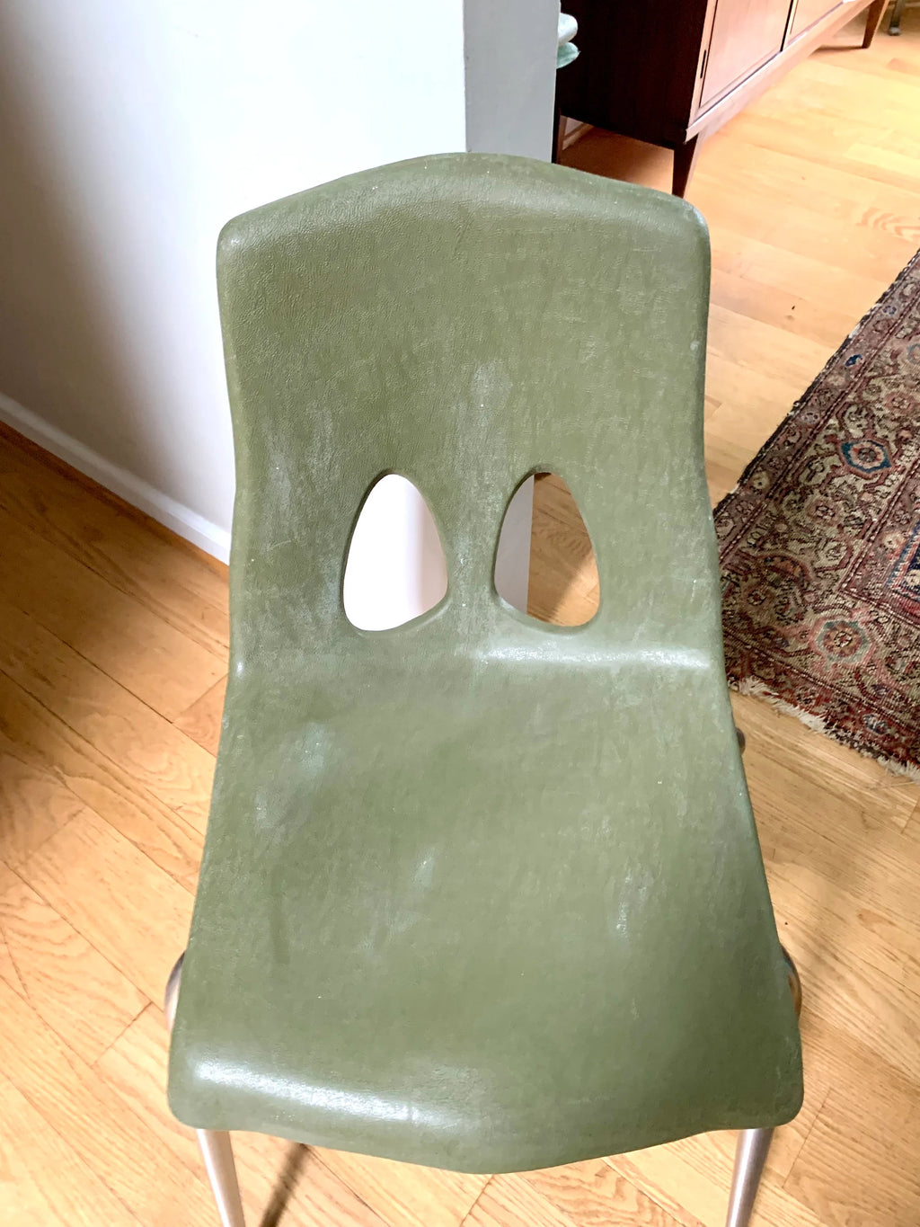 Vintage MCM Carter Craft Profile Chair | Plastic MCM Stackable Chair | Molded Green Child's Chair | Plastic School Chair (Copy)