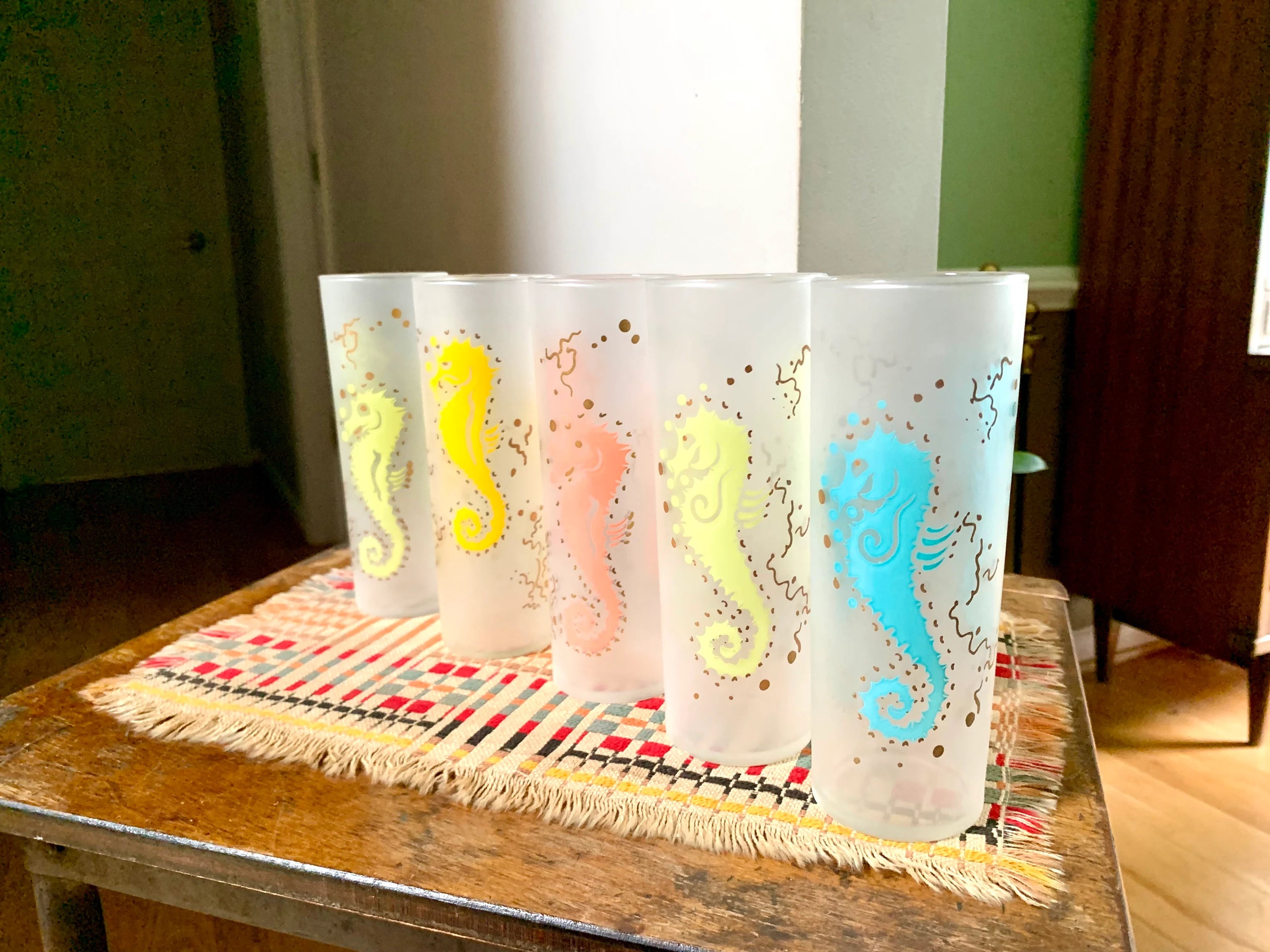 Set of 5 MCM Federal Glass Seahorse Glasses| Colorful Seahorse Glasses | 5 Frosted Sea Horse High Ball Glasses | Frosted Federal Tom Collins