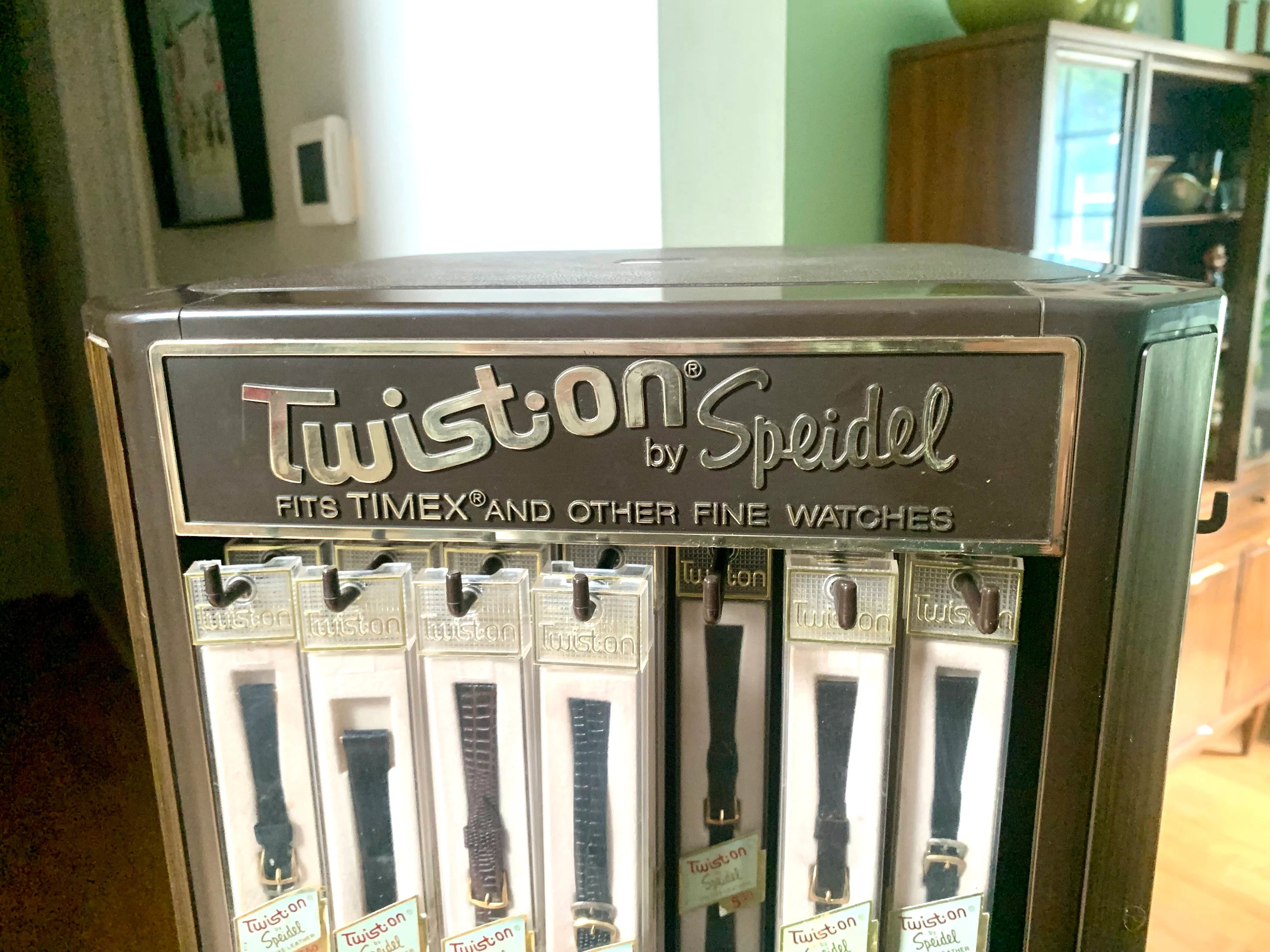 Vintage Speidel Twist-on Watch Band Display Case | Watchband Rotating Display Case with 150+ Watch Bands | Speidel Watchband Store Display