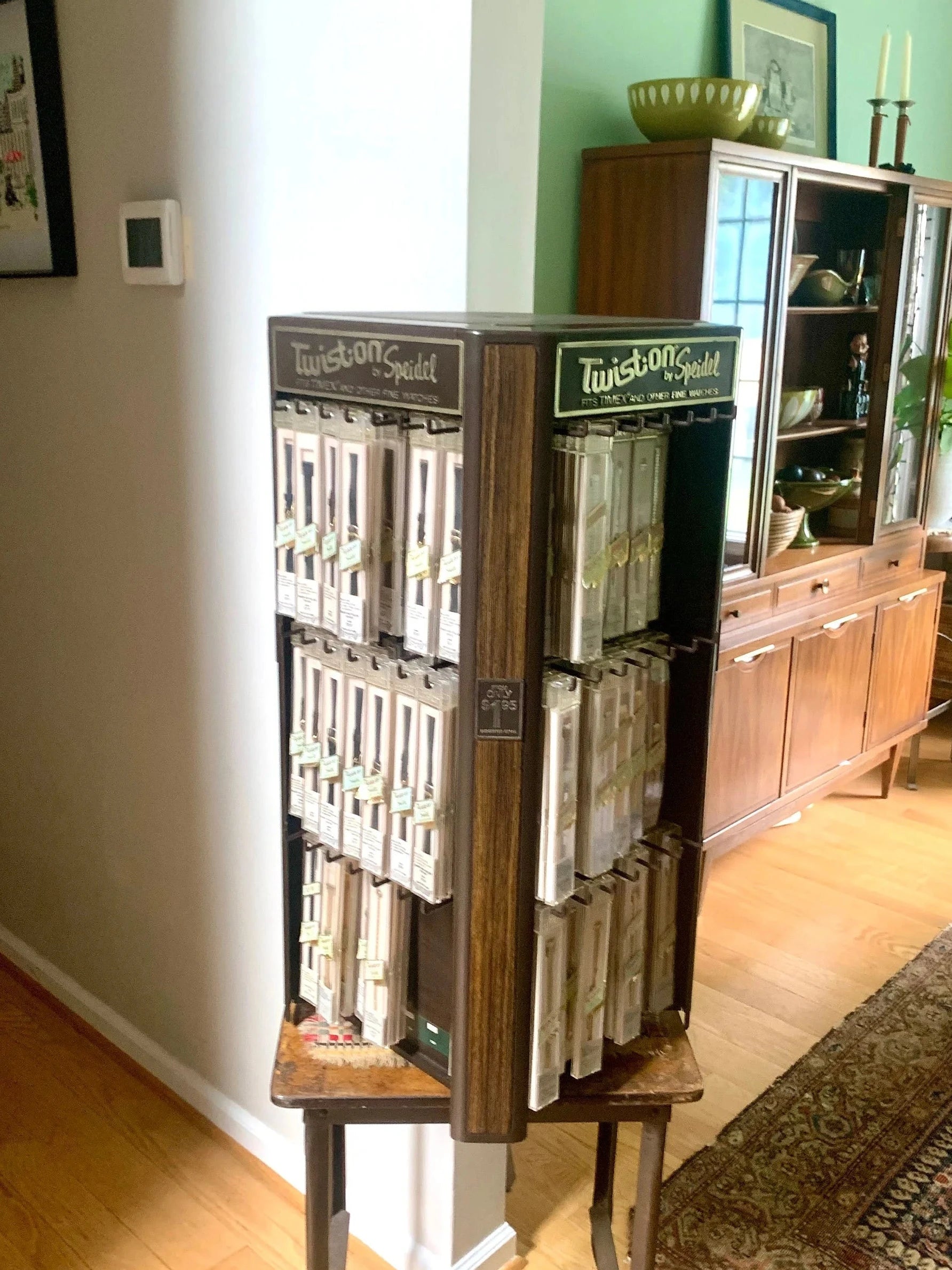 Vintage Speidel Twist-on Watch Band Display Case | Watchband Rotating Display Case with 150+ Watch Bands | Speidel Watchband Store Display