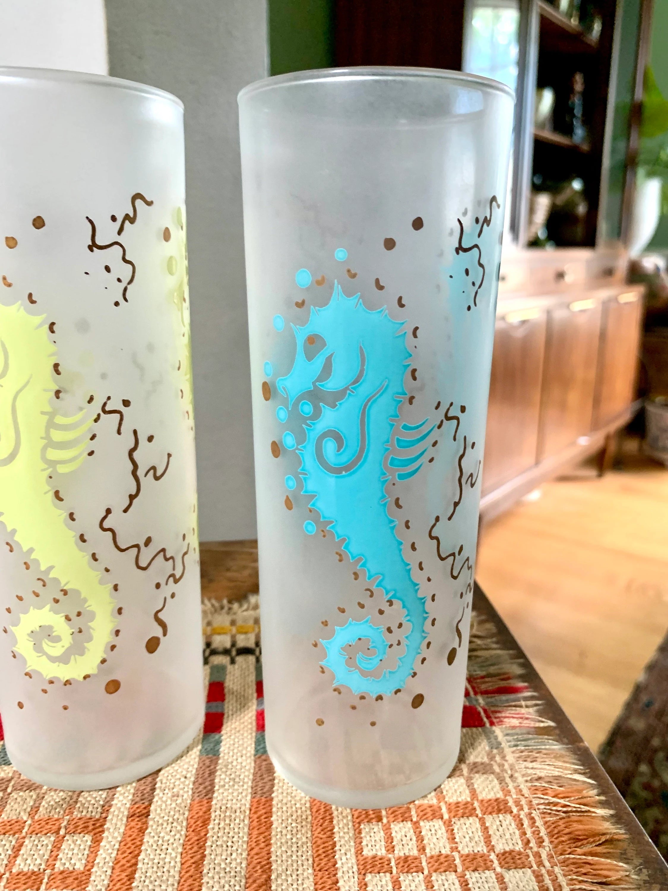 Set of 5 MCM Federal Glass Seahorse Glasses| Colorful Seahorse Glasses | 5 Frosted Sea Horse High Ball Glasses | Frosted Federal Tom Collins
