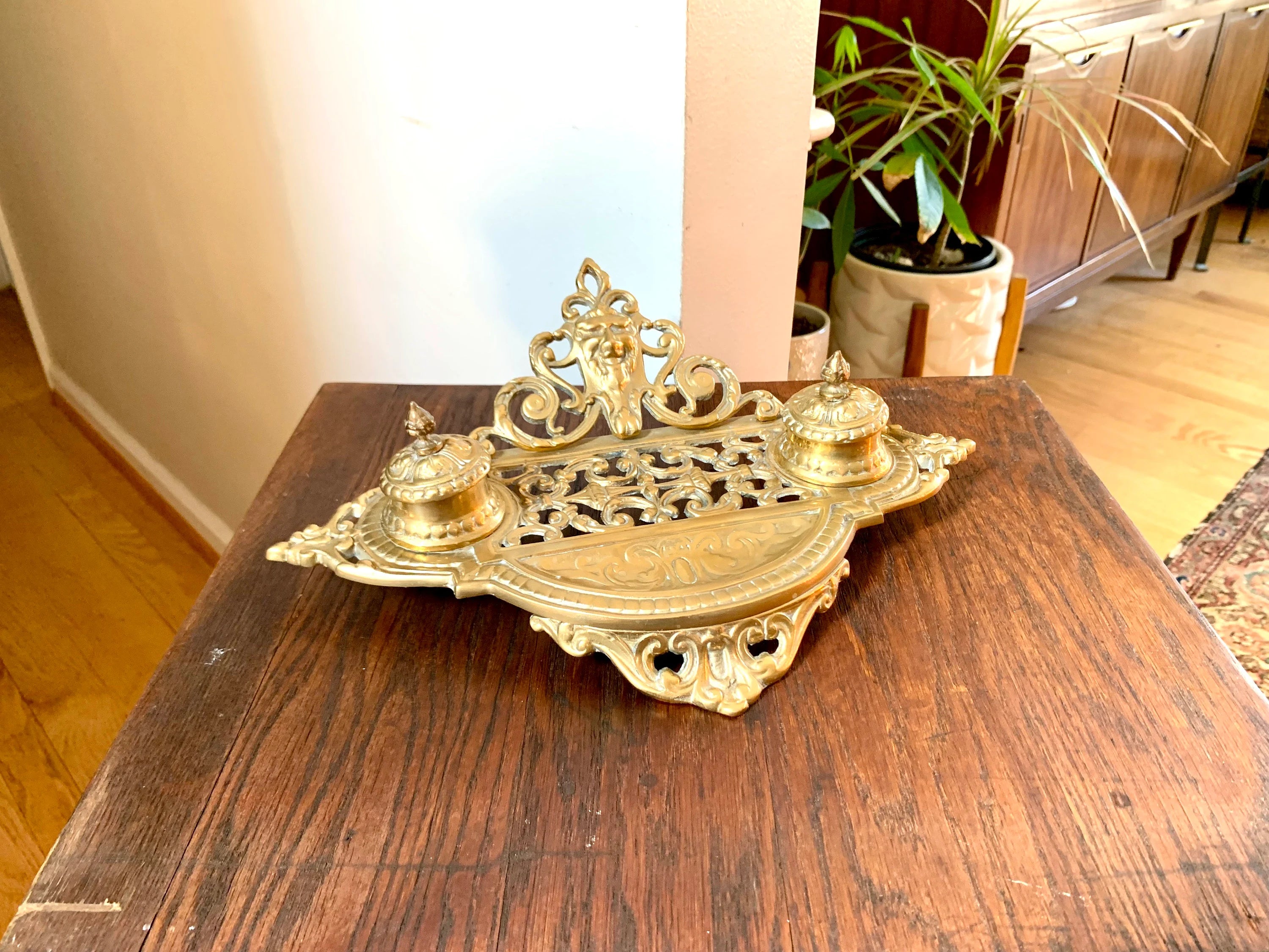 Vtg Renaissance Revival Double Brass Inkwell | Ornate Brass Inkwell | Brass Inkwell With Northwind Face | Ornate Double Inkwell