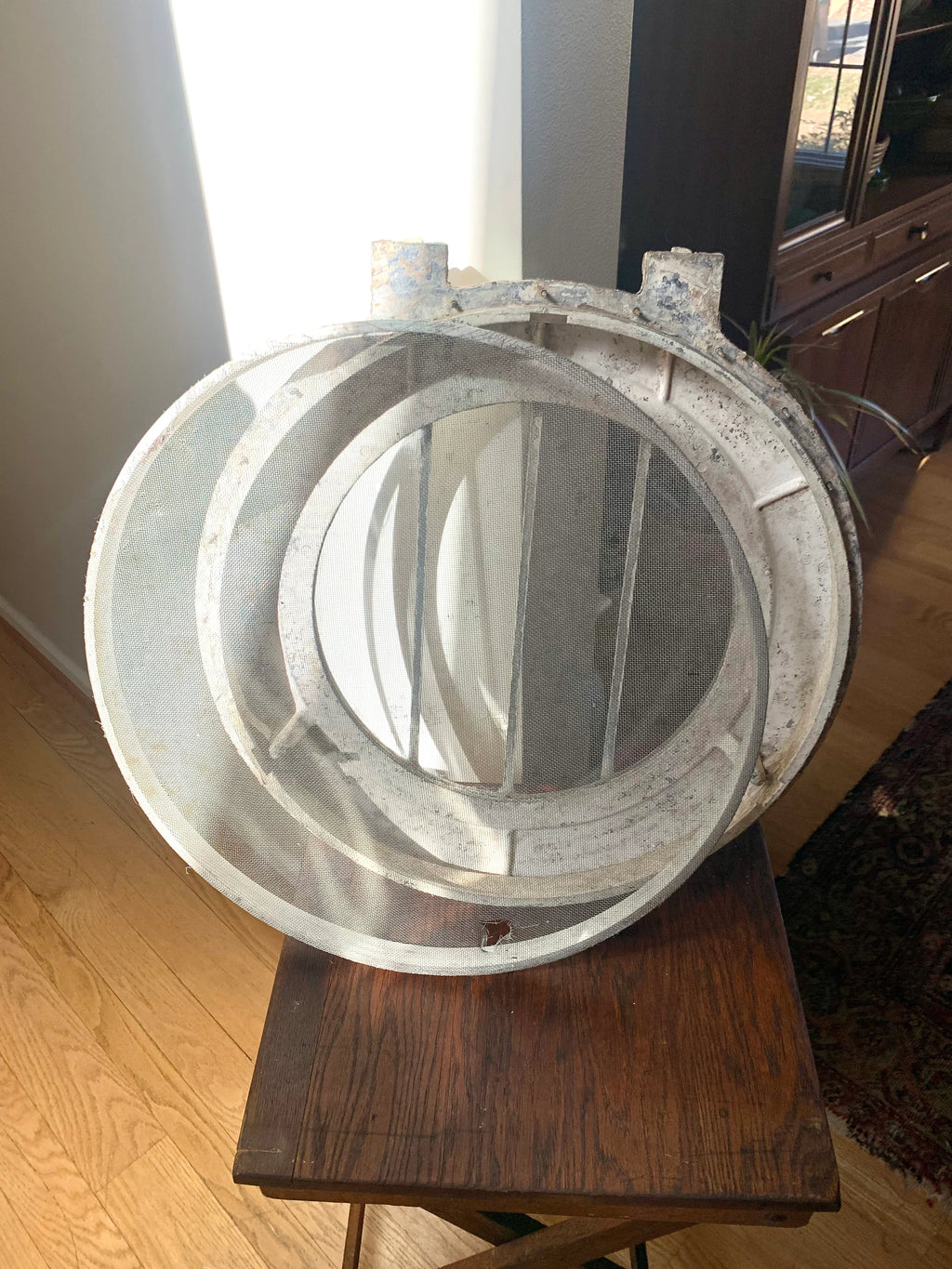 Vtg Large Distressed Paint Porthole | Ship's Porthole with Screen | 20" Ship's Porthole | Boat Porthole | Salvaged Boat Porthole