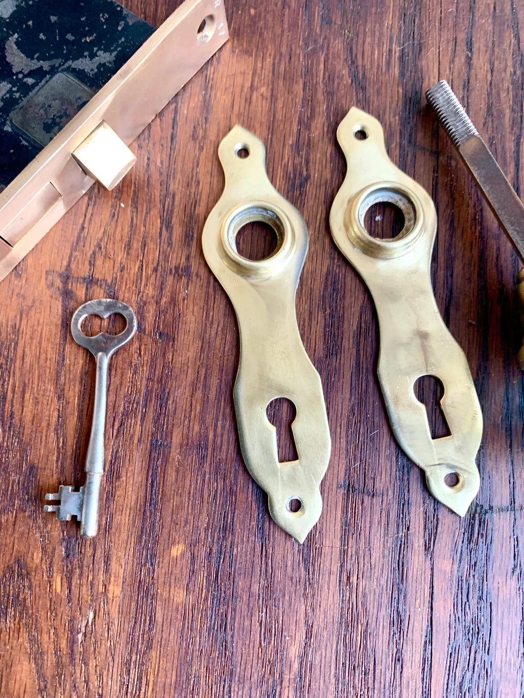 Antique Corbin Door Knobs and Lock Assembly | Complete Brass Door Knob Latch Assembly with Key | Restorer's Door Lock Assembly | Crystal Knobs