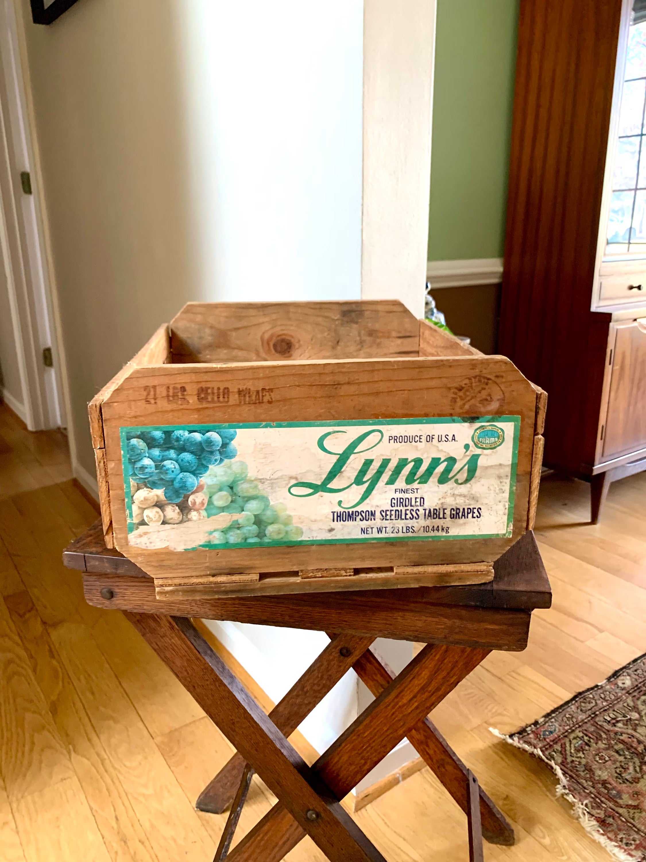Vtg Wood Lynn's Finest Grape Crate | Wooden Grape Crate | Rustic Storage Greenleaf Farms Advertisement Box | Thompson Grapes Box