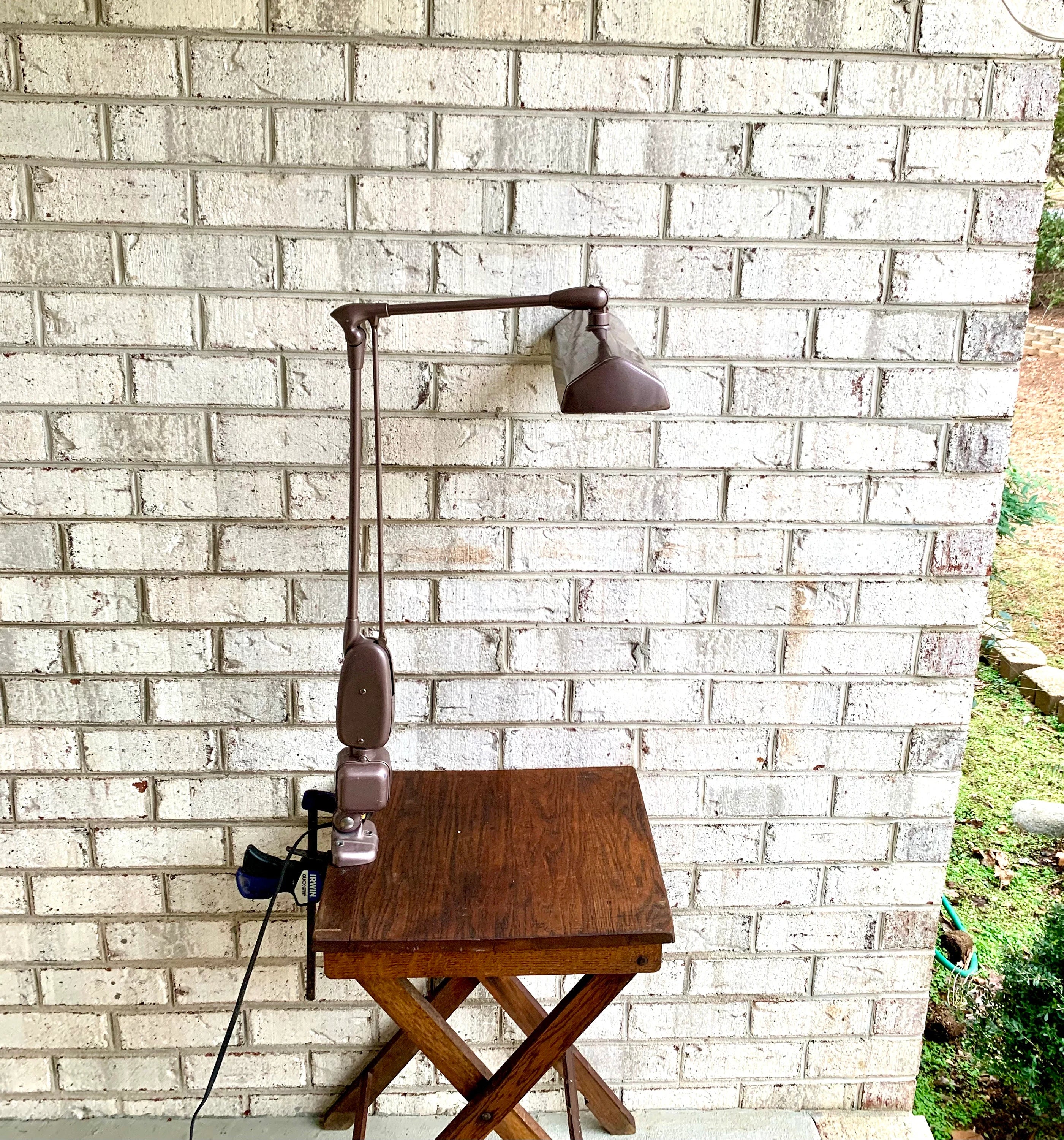 Vtg Dazor Floating Arm Desk Lamp | Industrial Floating Lamp | Classic Dazor Fixture Lamp | Dazor Mid Century Task Lamp | Dazor Model 2124