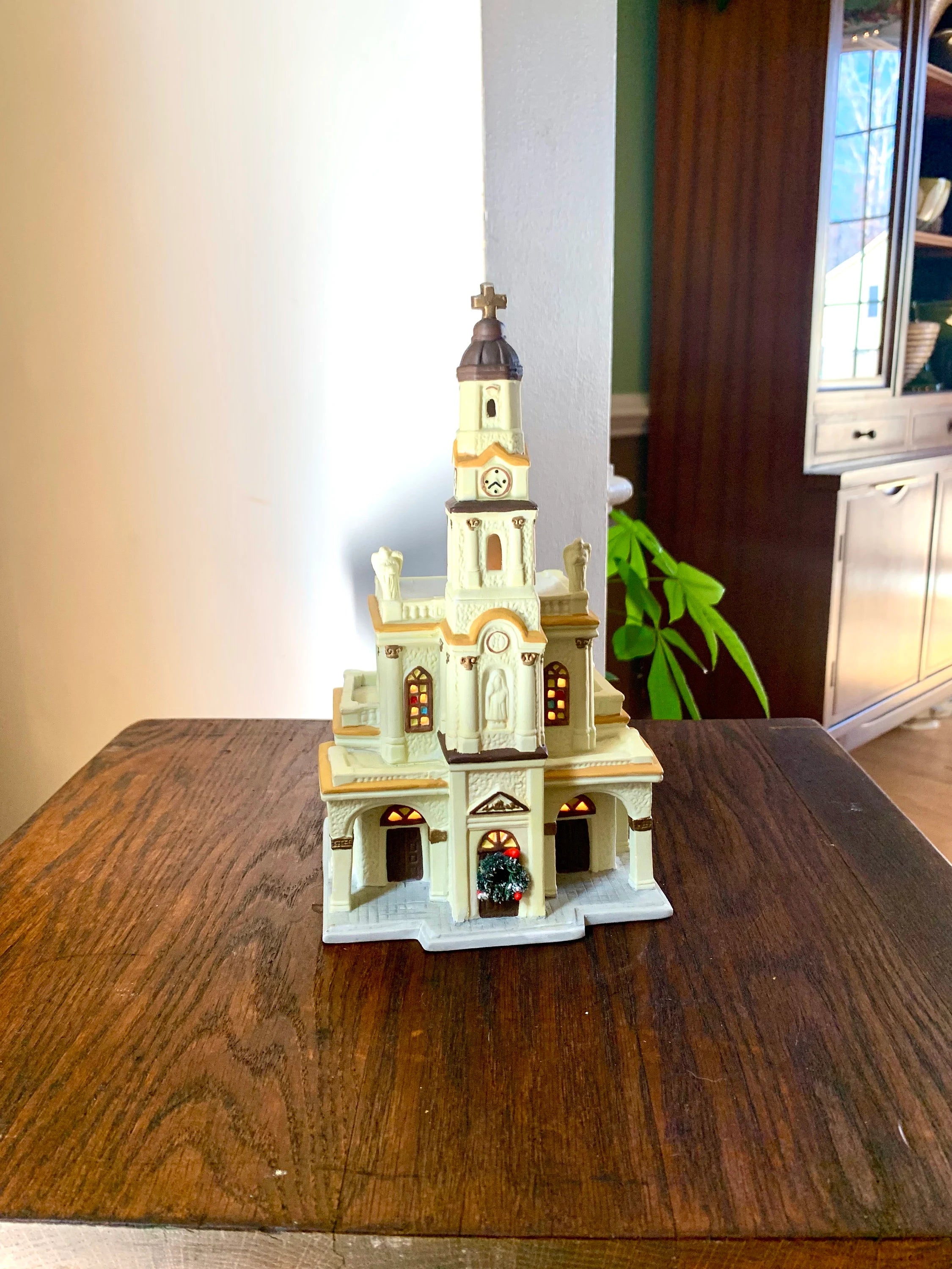 Vtg Noma Light Up Church | Dickensville Collectables Porcelain Lighted Church | 1995 Noma Porcelain Village Church