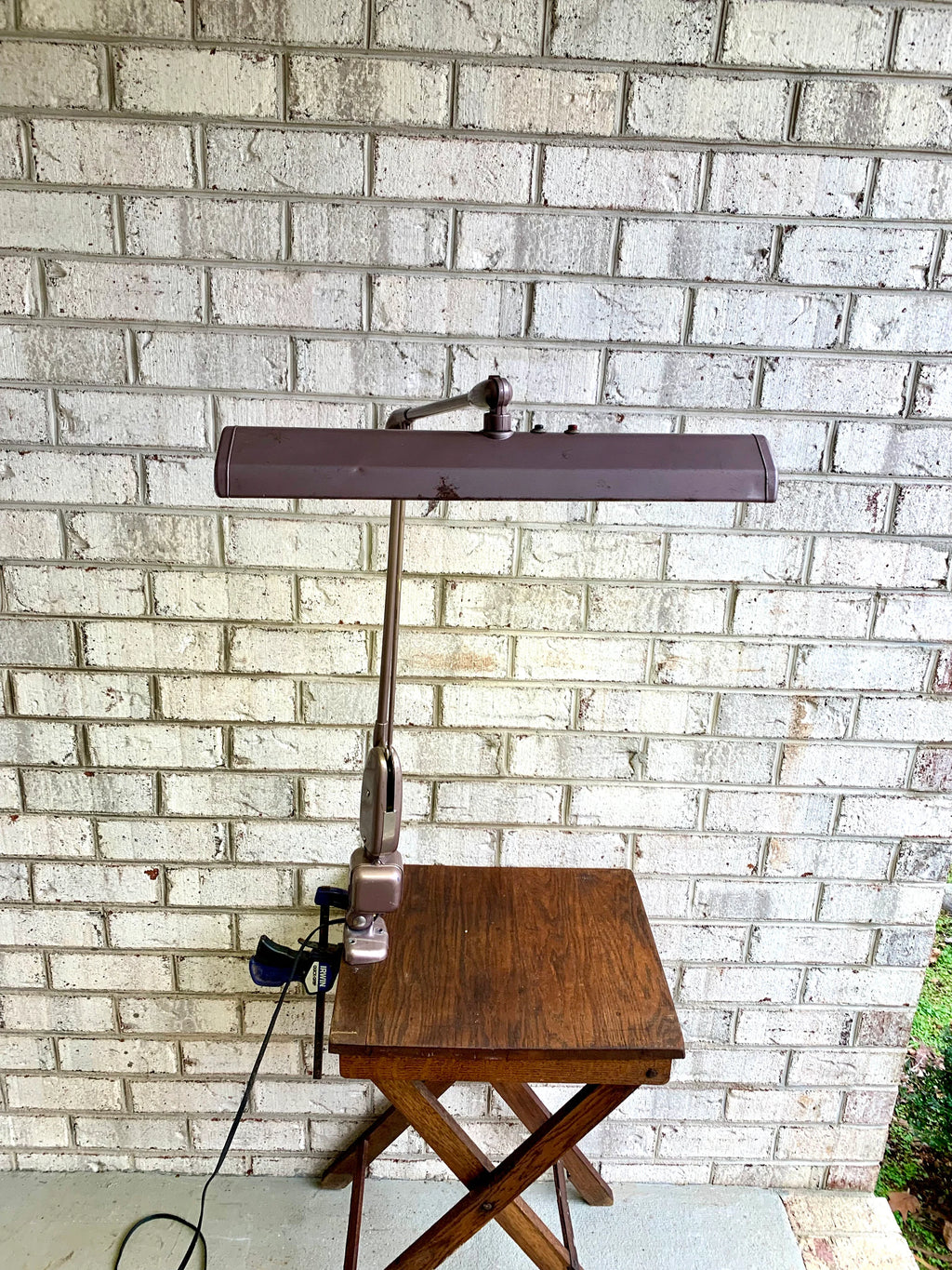 Vtg Dazor Floating Arm Desk Lamp | Industrial Floating Lamp | Classic Dazor Fixture Lamp | Dazor Mid Century Task Lamp | Dazor Model 2124