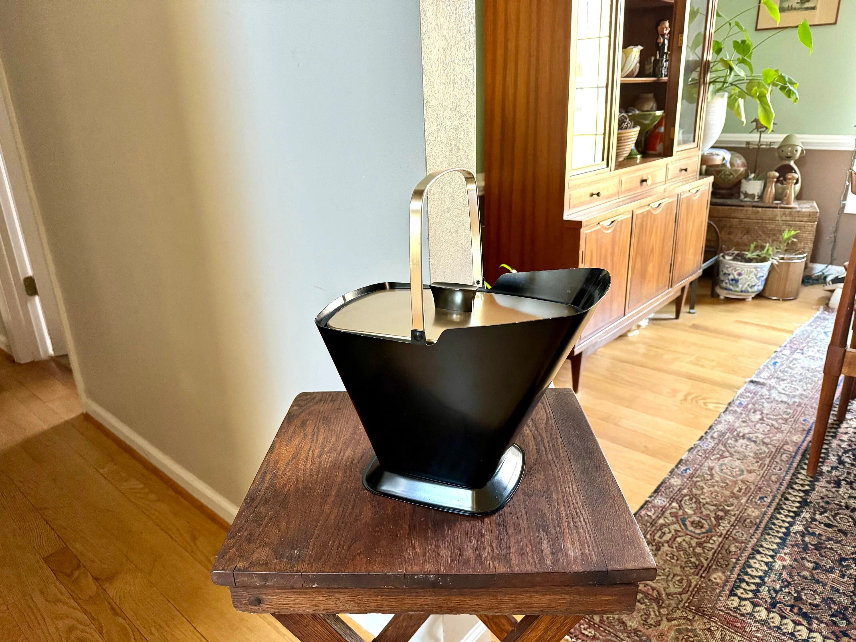 Vintage Metal Coal Scuttle Ice Bucket | West Bend Ice Bucket | MCM Ice Bucket | Coal Scuttle Ice Bucket